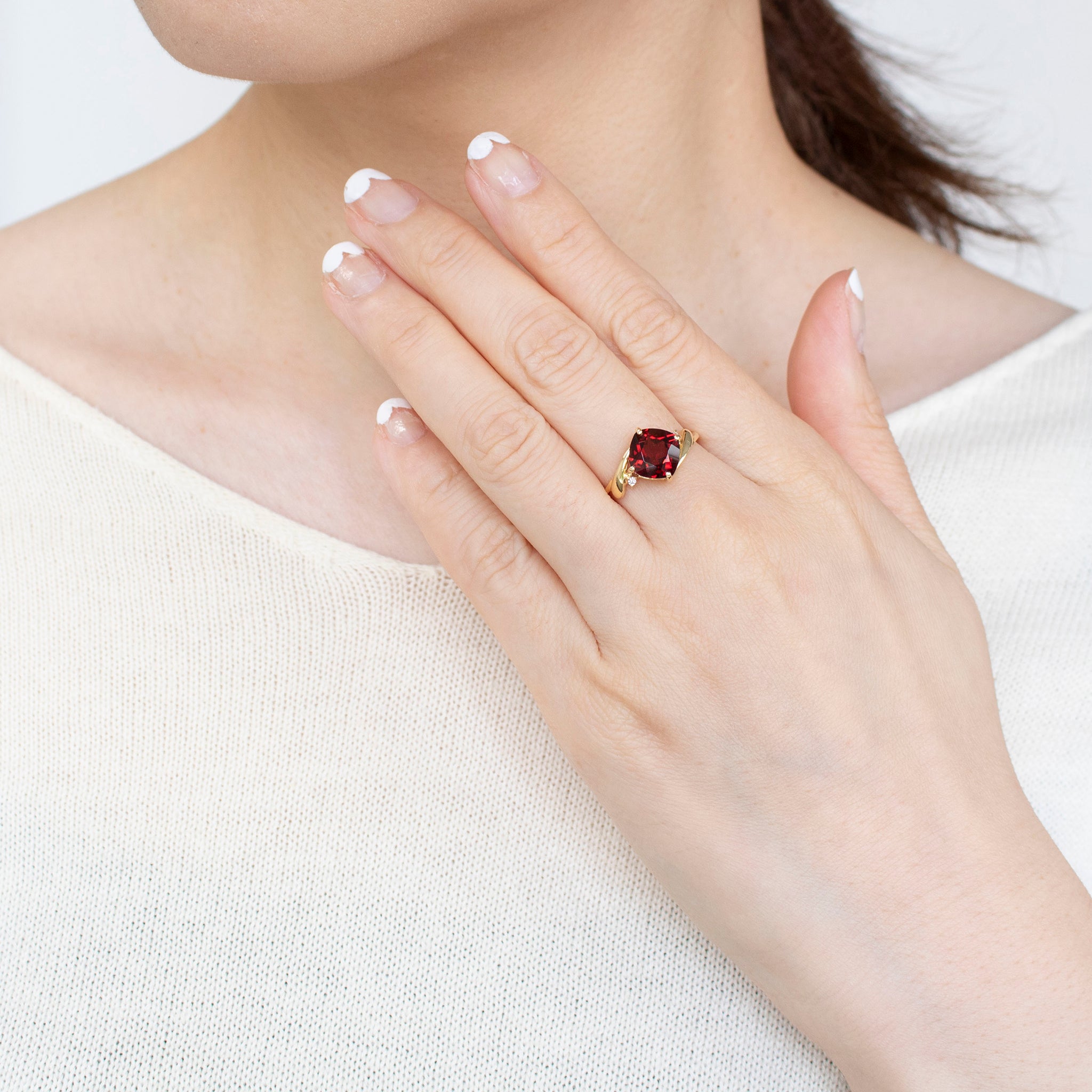 ガーネット/ダイヤモンド K18リング(2.6カラット/1月誕生石)《25V01904》