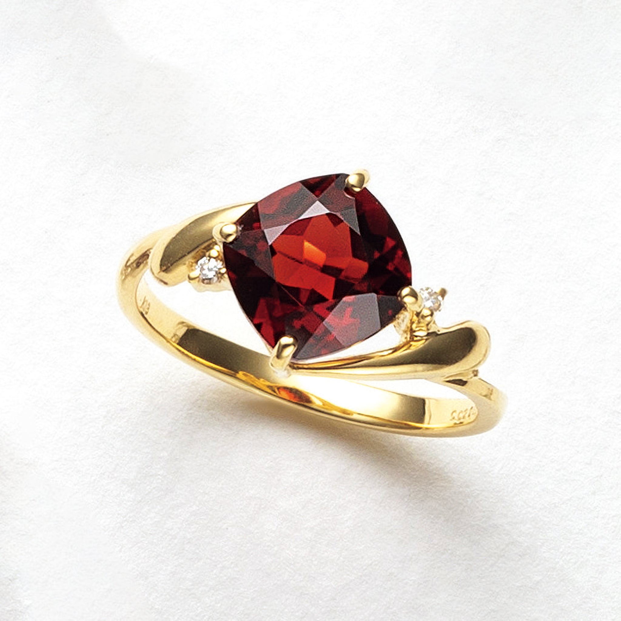 ガーネット/ダイヤモンド K18リング(2.6カラット/1月誕生石)《25V01904》