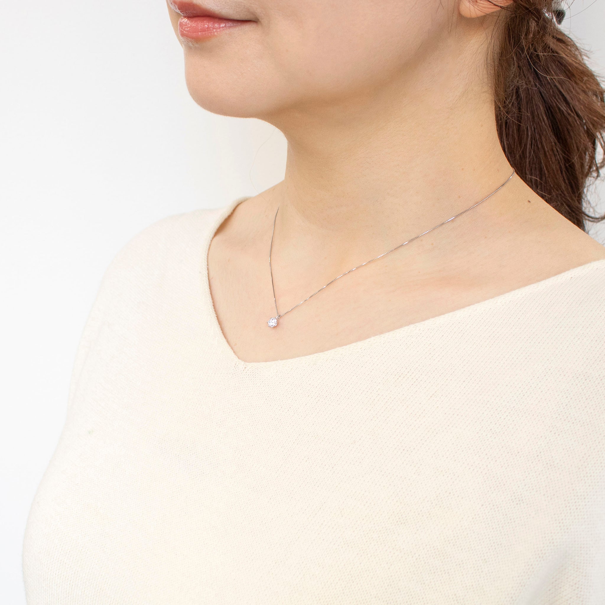 ダイヤモンド プラチナネックレス(0.3カラット/Iカラー/VS2/EX/4月誕生石/グレーディングレポート付)《25V02001》