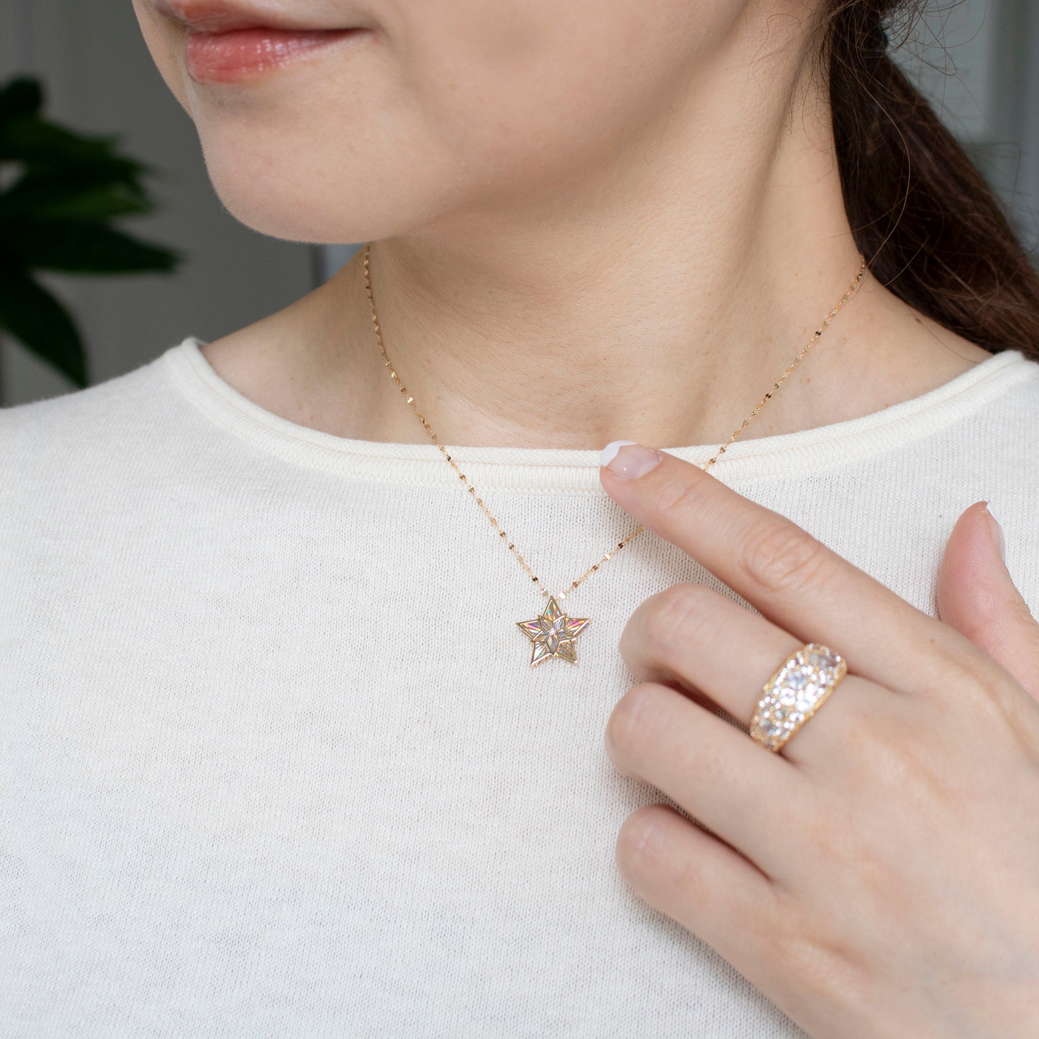 【限定5点】ダイヤモンド K18ネックレス(星モチーフ/4月誕生石)《25V02002》