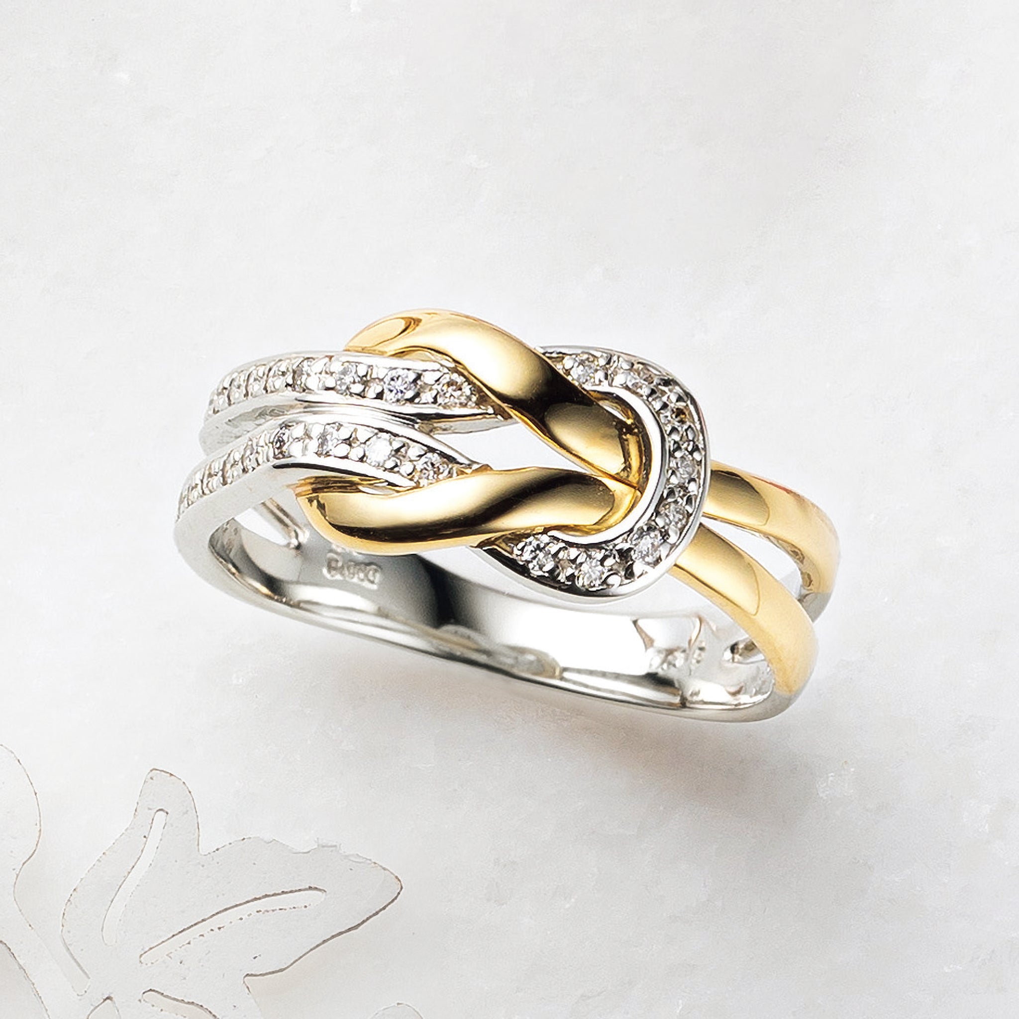 ダイヤモンド K18/プラチナリング(コンビカラー/4月誕生石/鑑別書付)《25V02108》