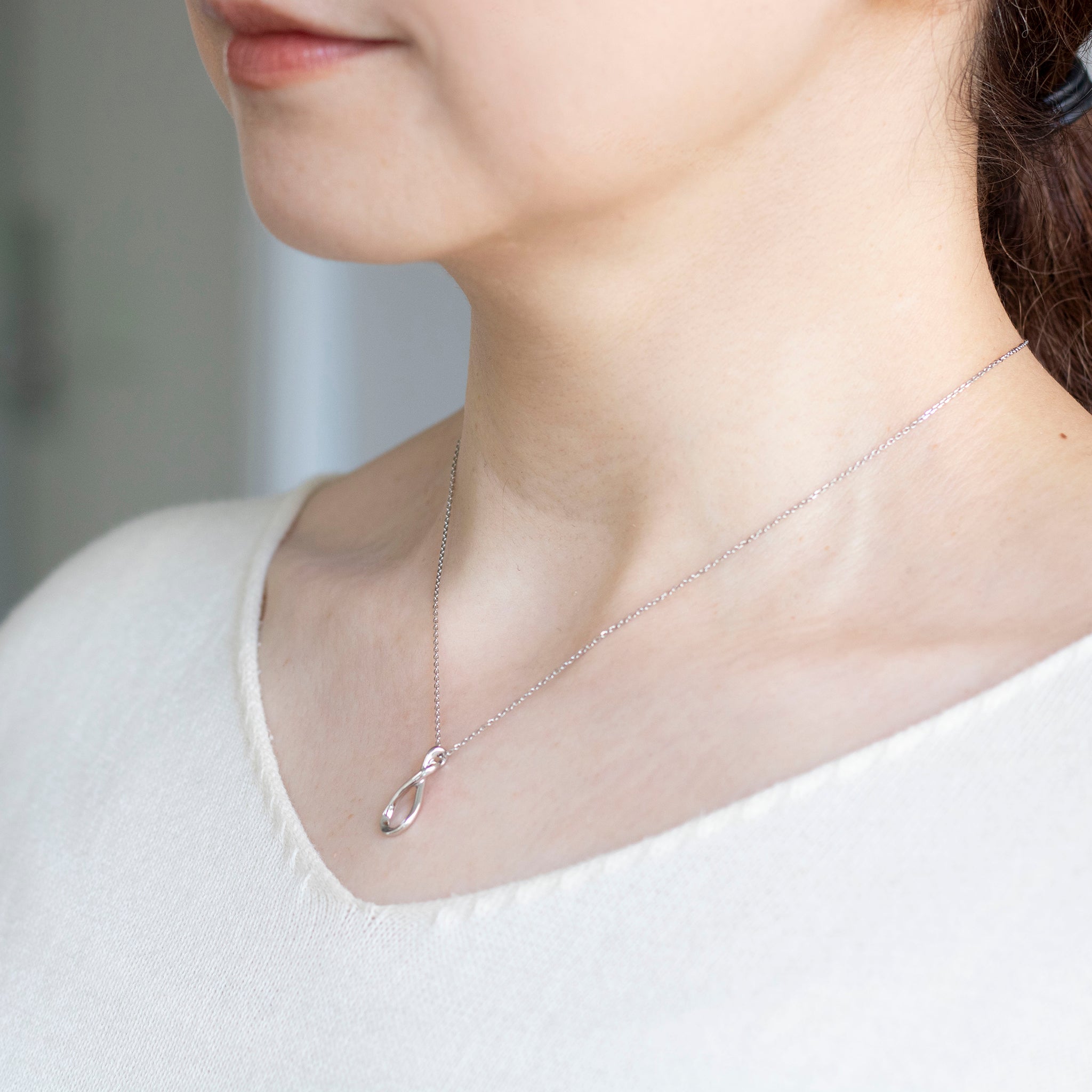 プラチナネックレス《25V02406》