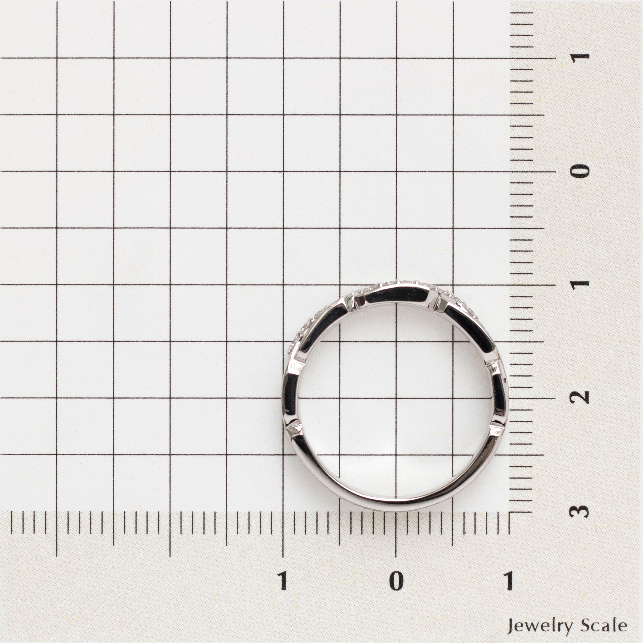 ダイヤモンド プラチナリング(4月誕生石)《25V02411》