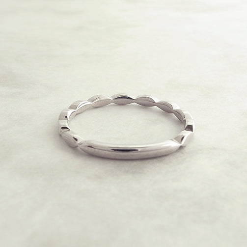 プラチナリング《25V02506》