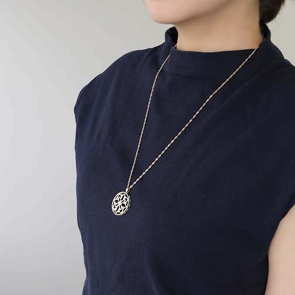 ダイヤモンド K18ネックレス(ロング/60cm/4月誕生石/鑑別書付)《25V02611》