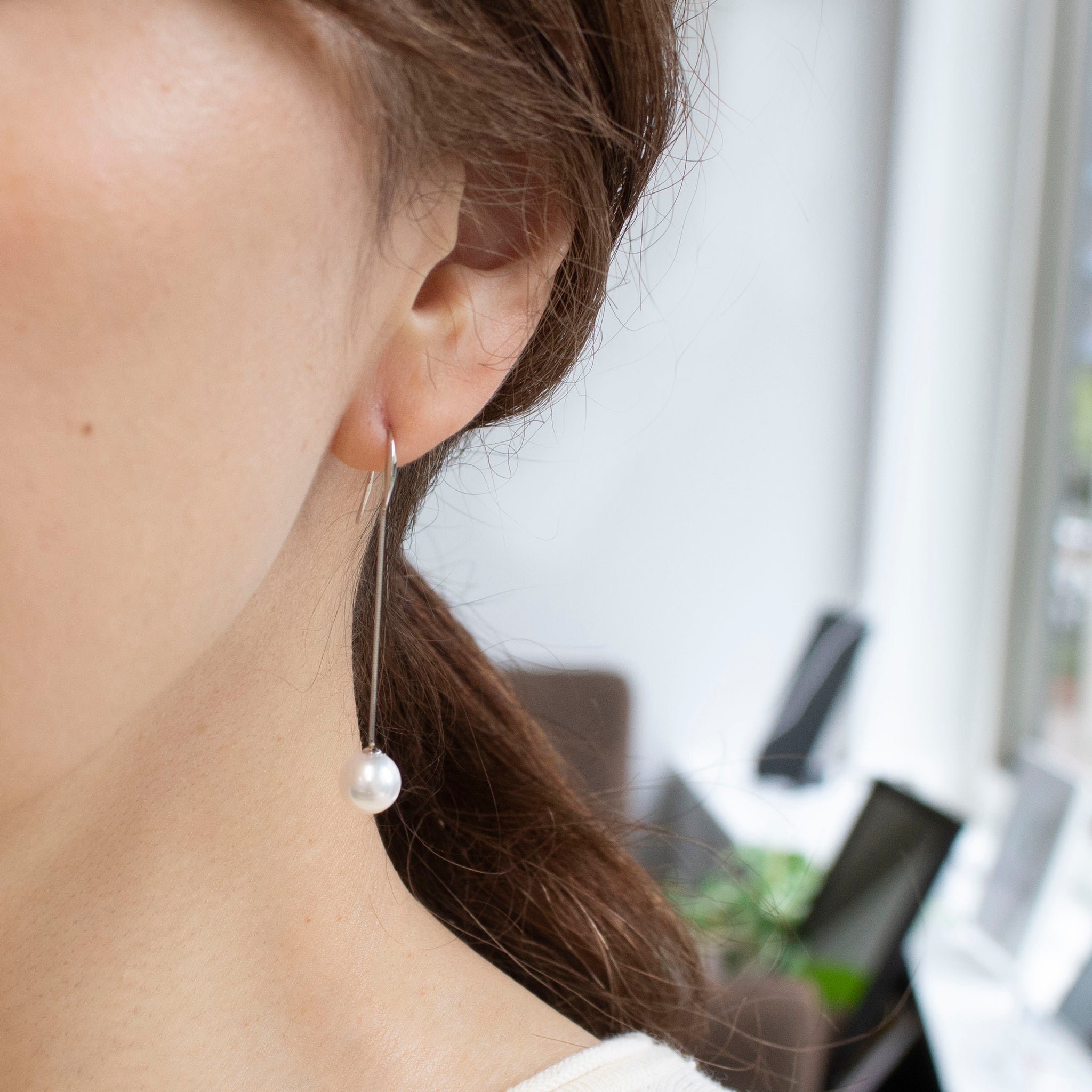 パール プラチナピアス(アコヤ真珠/7.5mm/6月誕生石)《25V02907》