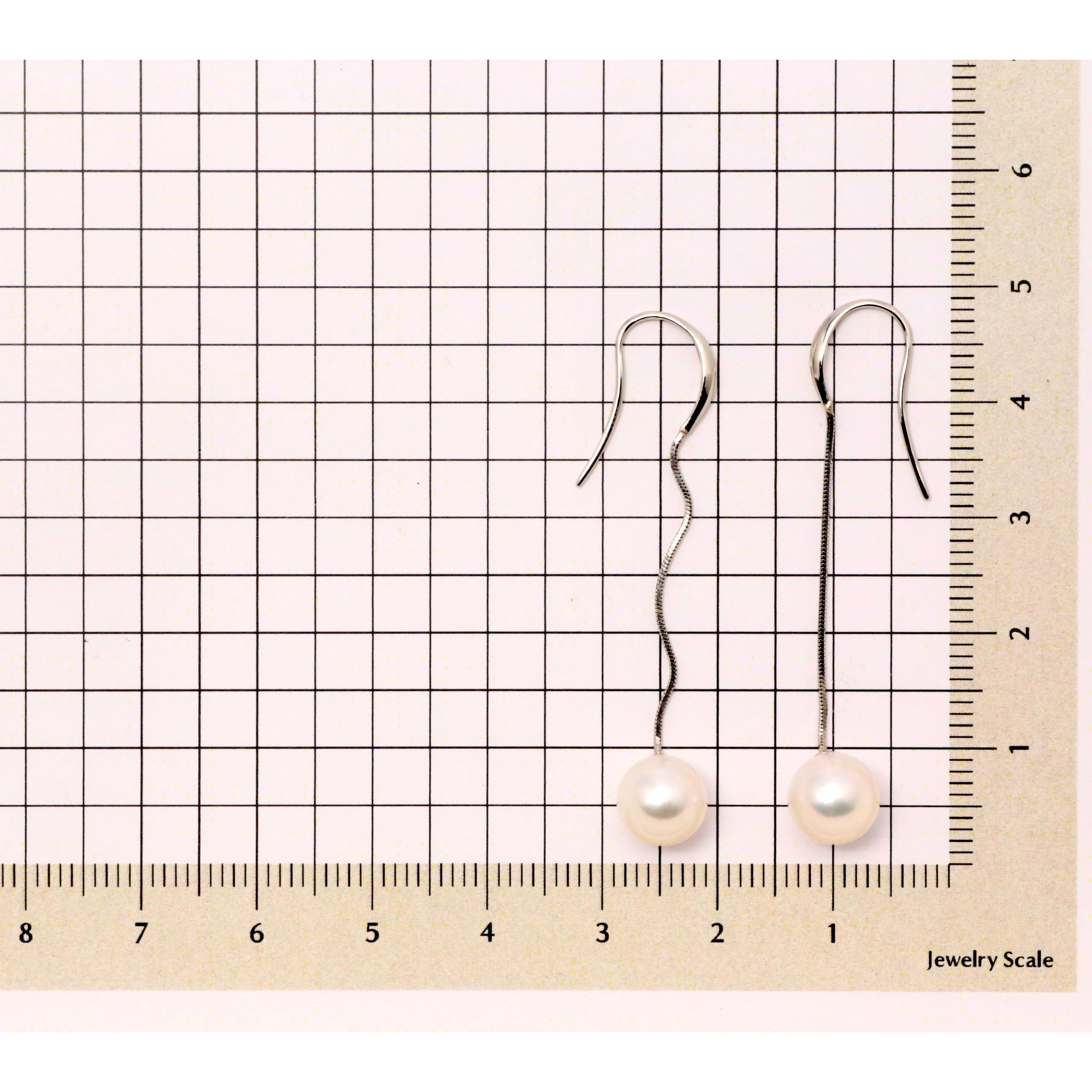 パール プラチナピアス(アコヤ真珠/7.5mm/6月誕生石)《25V02907》