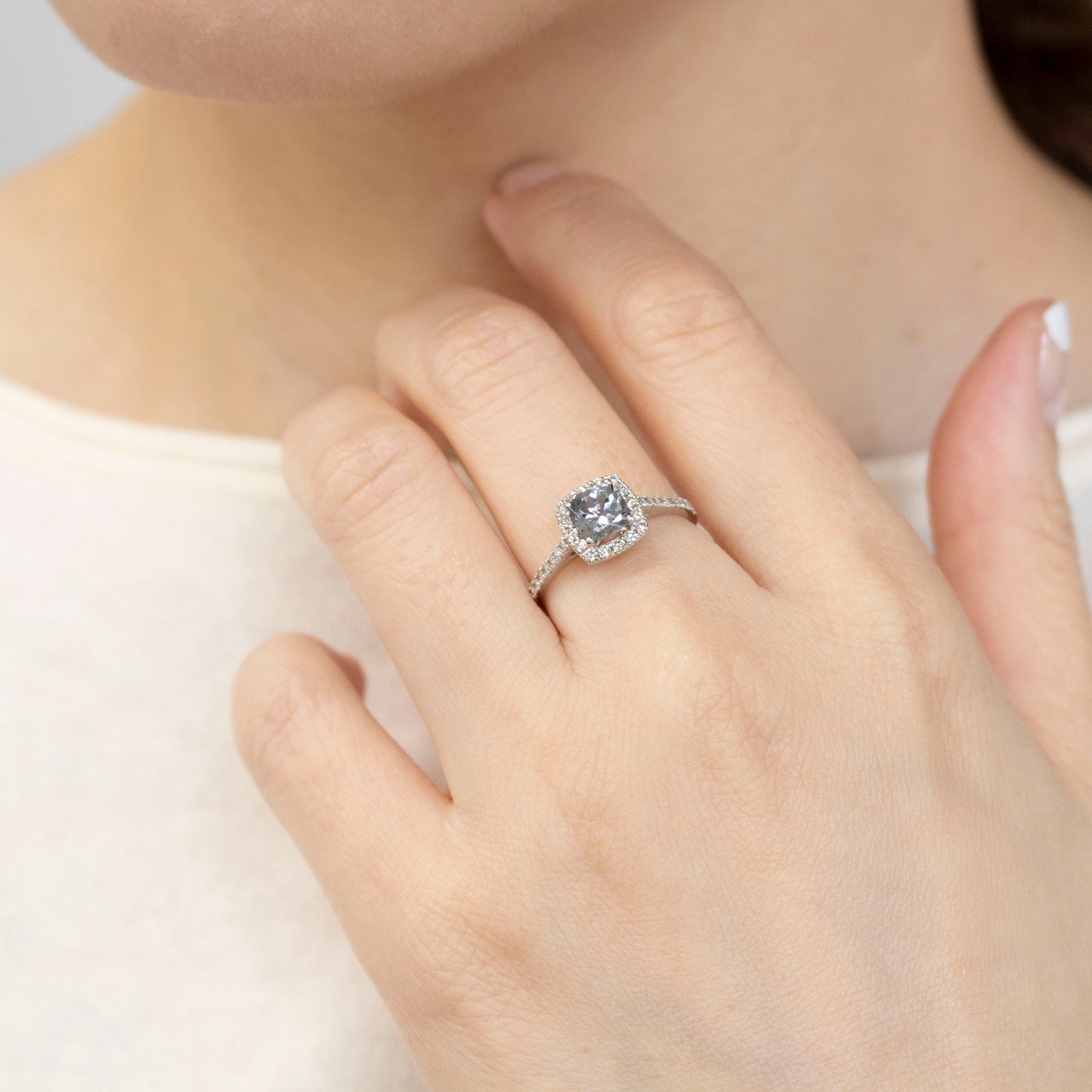 スピネル/ダイヤモンド プラチナリング(8月誕生石)《25V03001》