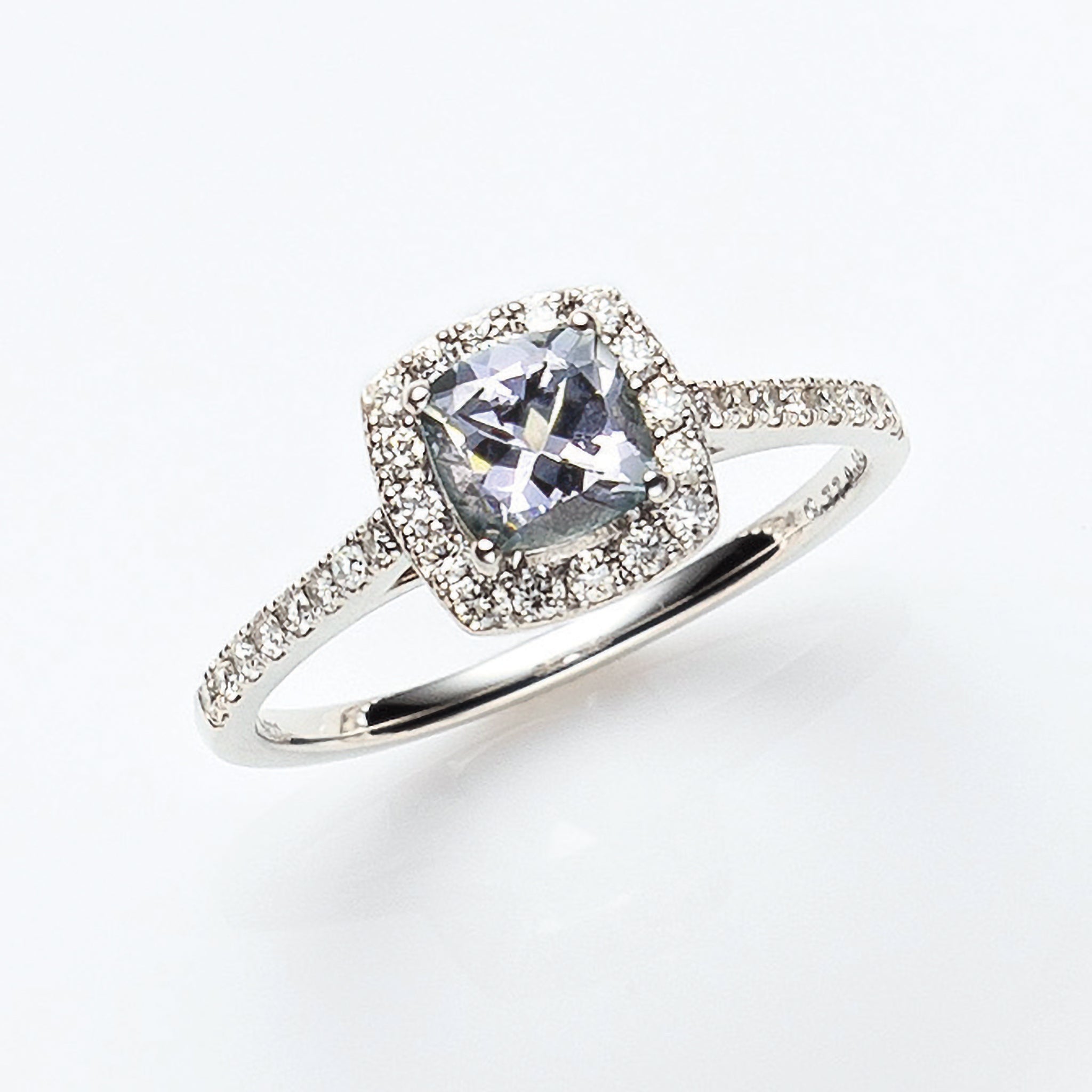 スピネル/ダイヤモンド プラチナリング(8月誕生石)《25V03001》