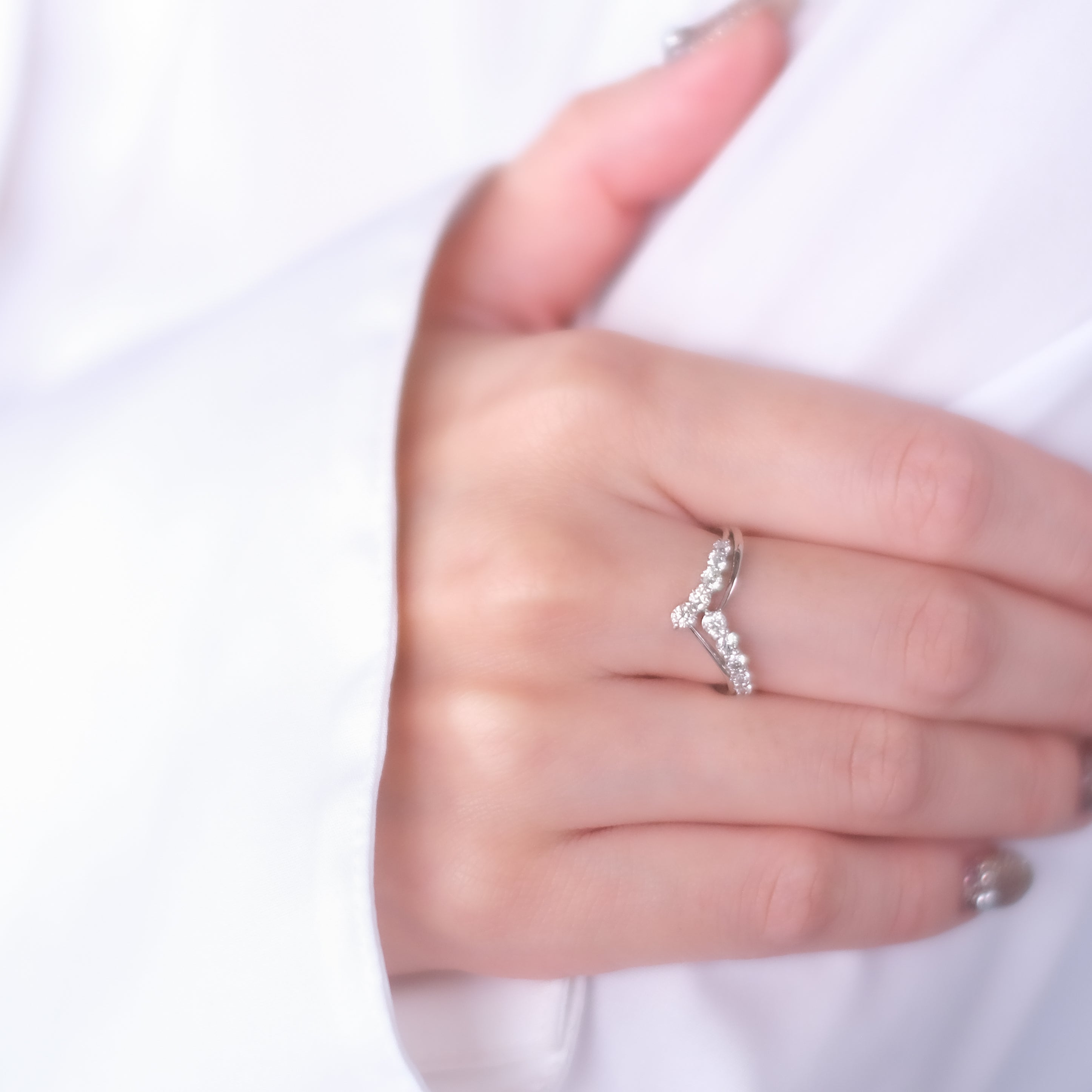 ダイヤモンド プラチナリング(4月誕生石)《25V03101》