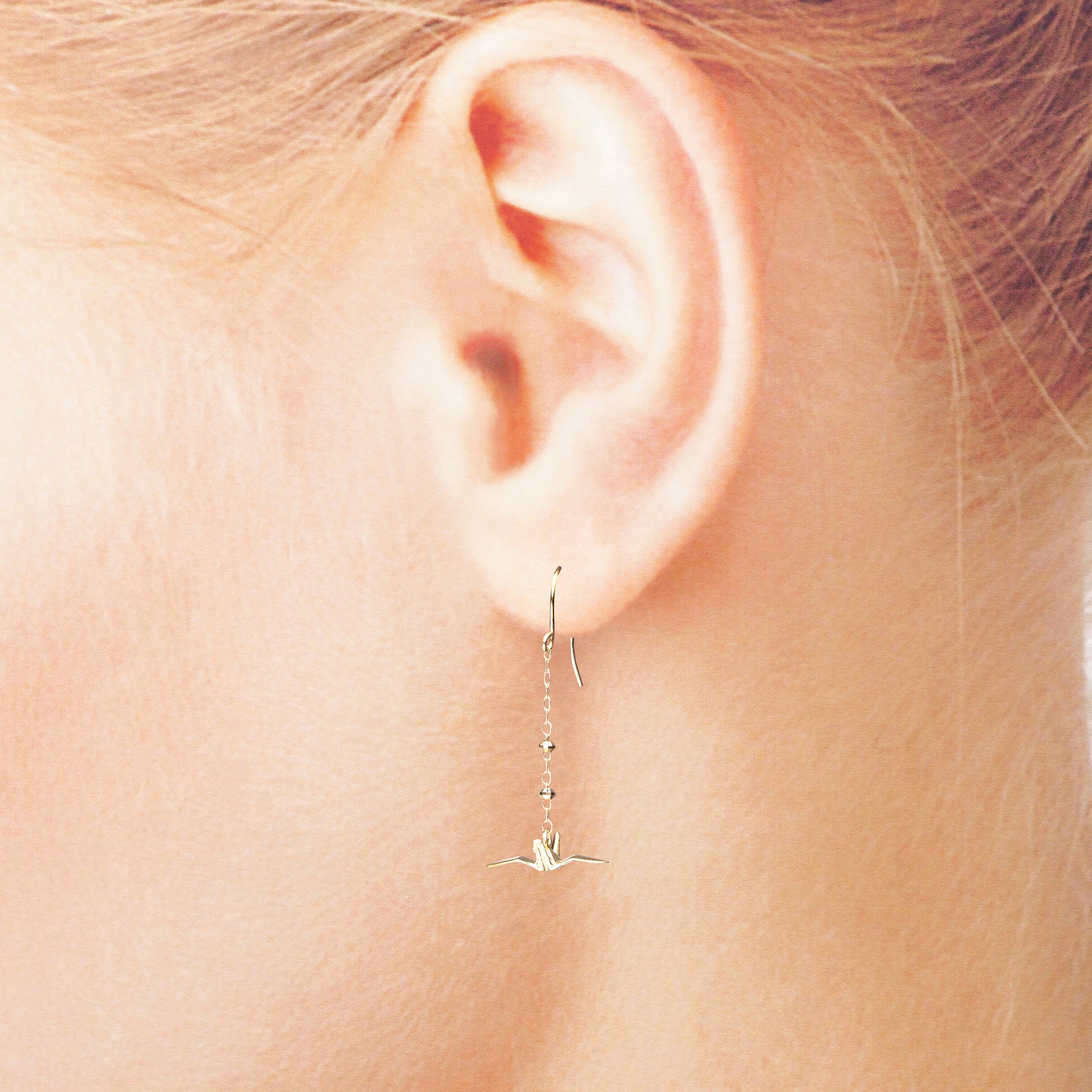 K10ピアス(折り鶴モチーフ)《25V03204》