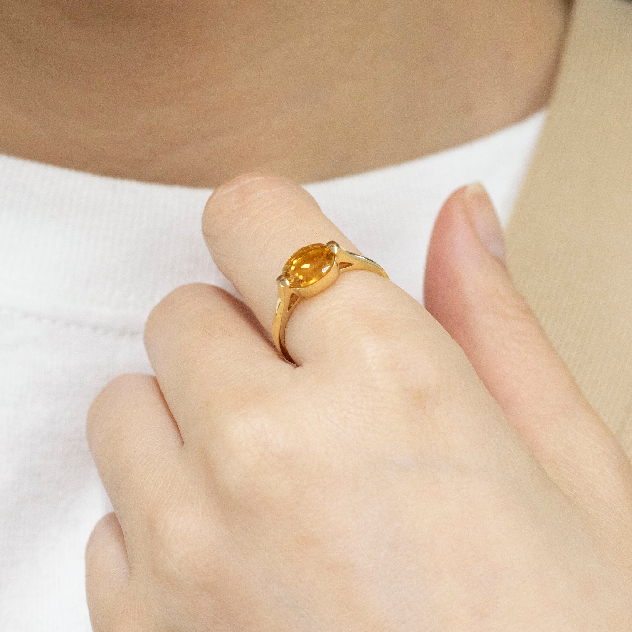 シトリン K18リング(11月誕生石)《25V03303》