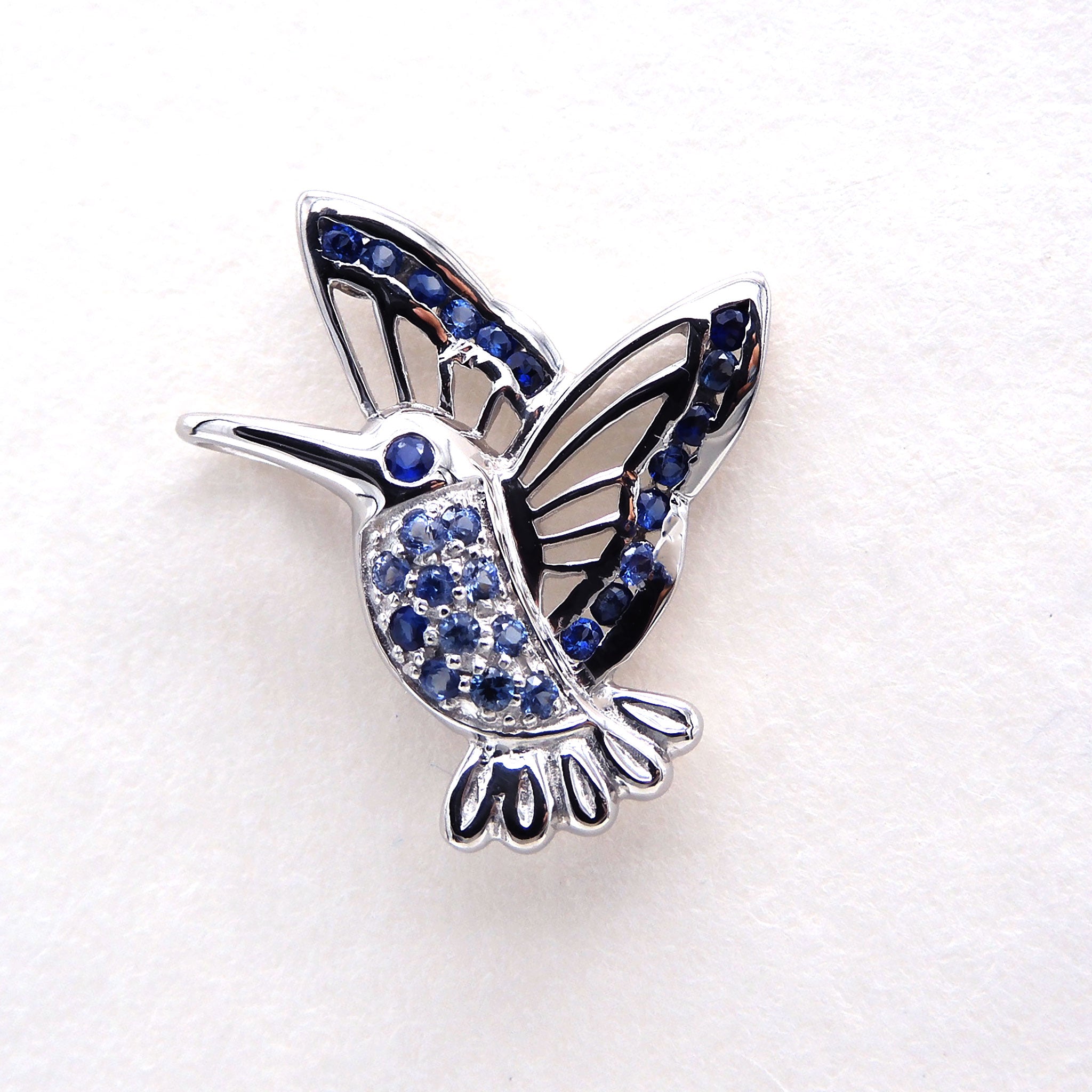 サファイア プラチナブローチ(カワセミモチーフ/9月誕生石)《25V03409》