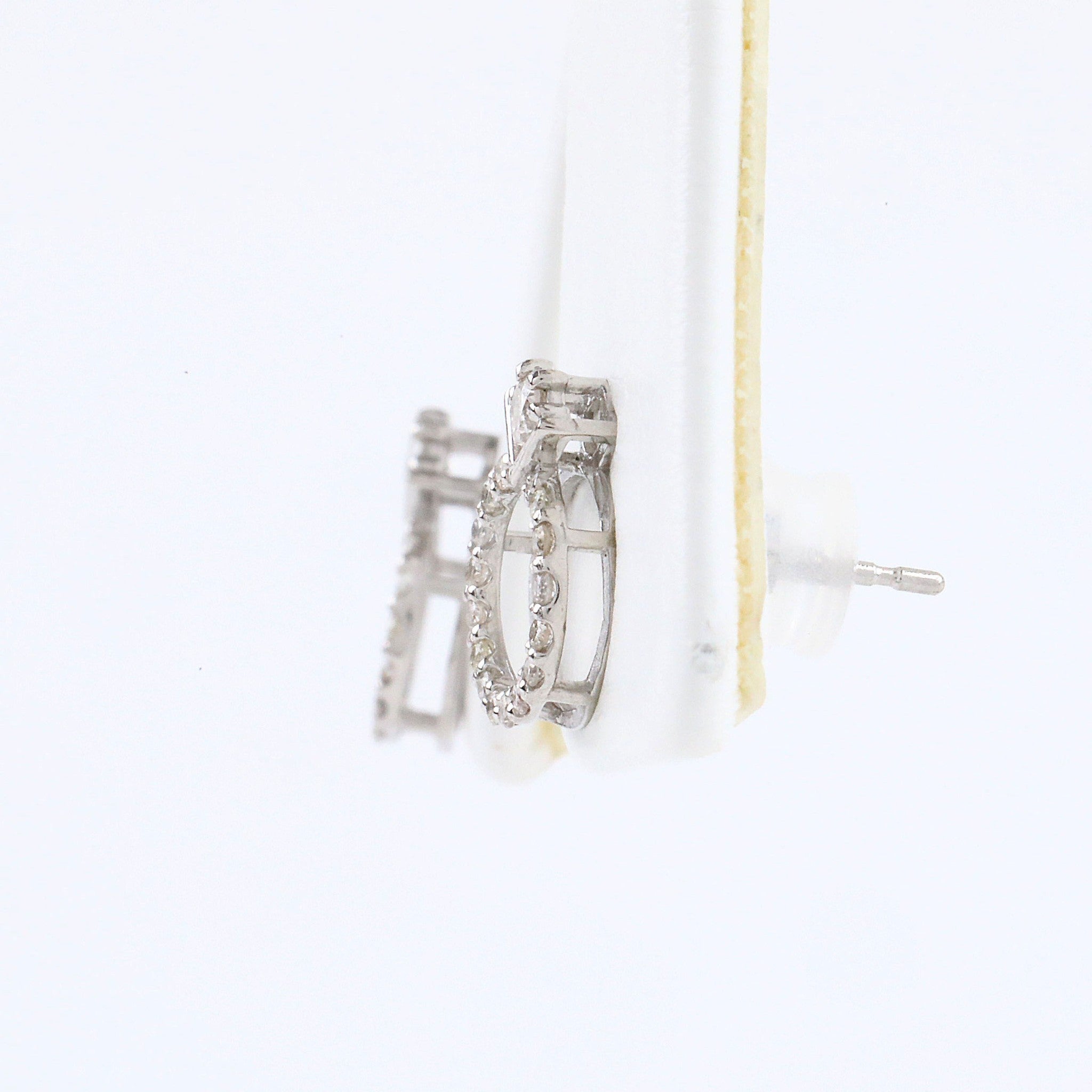 ダイヤモンド プラチナピアス(4月誕生石)《25V03508》