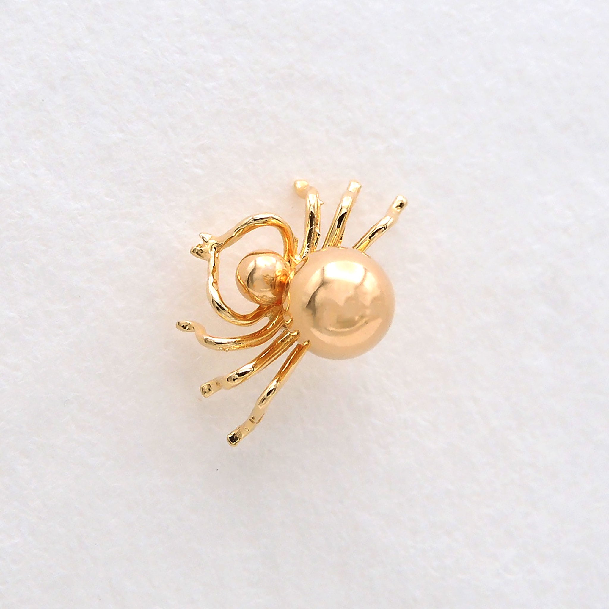 K18ブローチ(クモモチーフ)《25V03607》