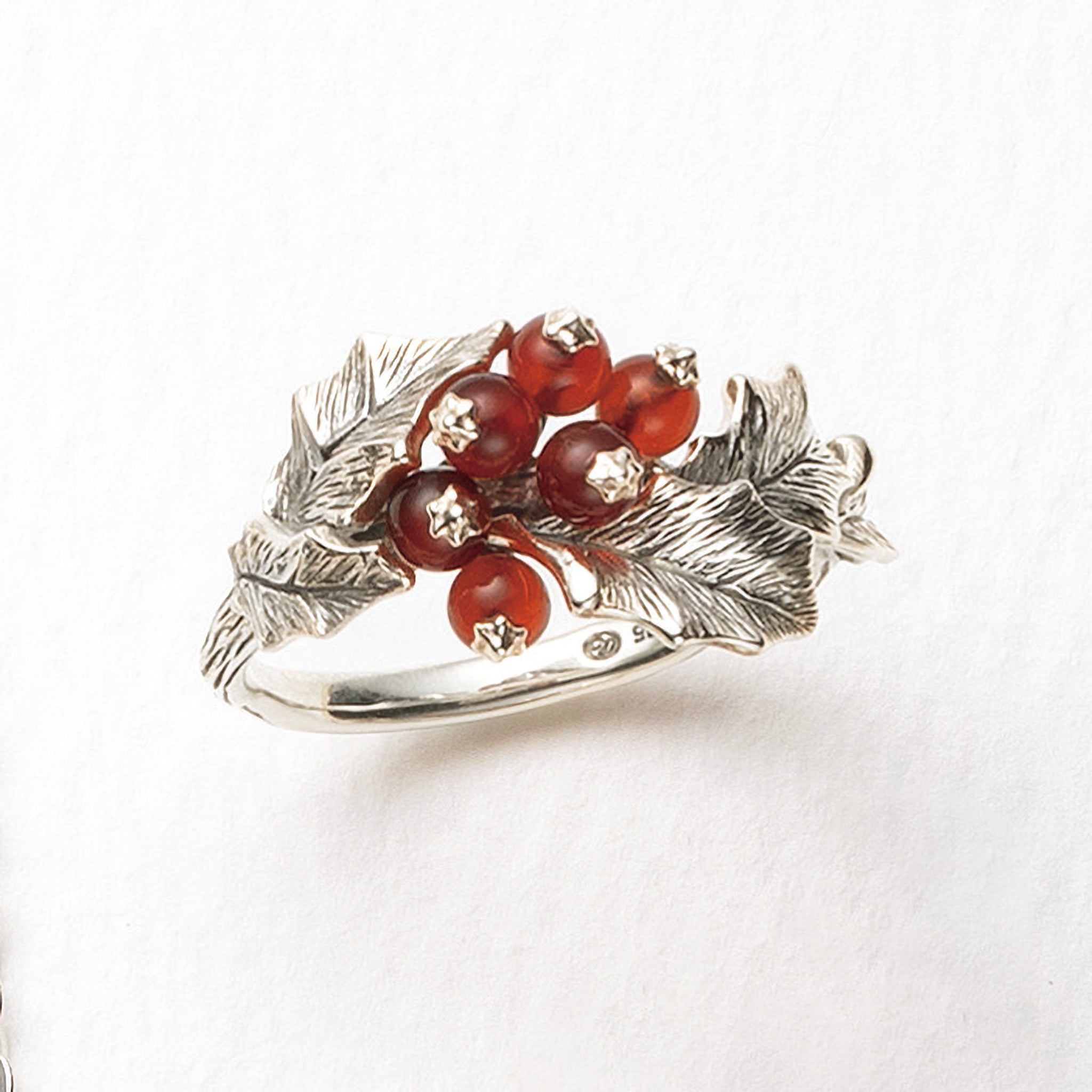 ミラノ☆天然レッドベリル☆リングオーダー ミラノ☆天然レッドベリル