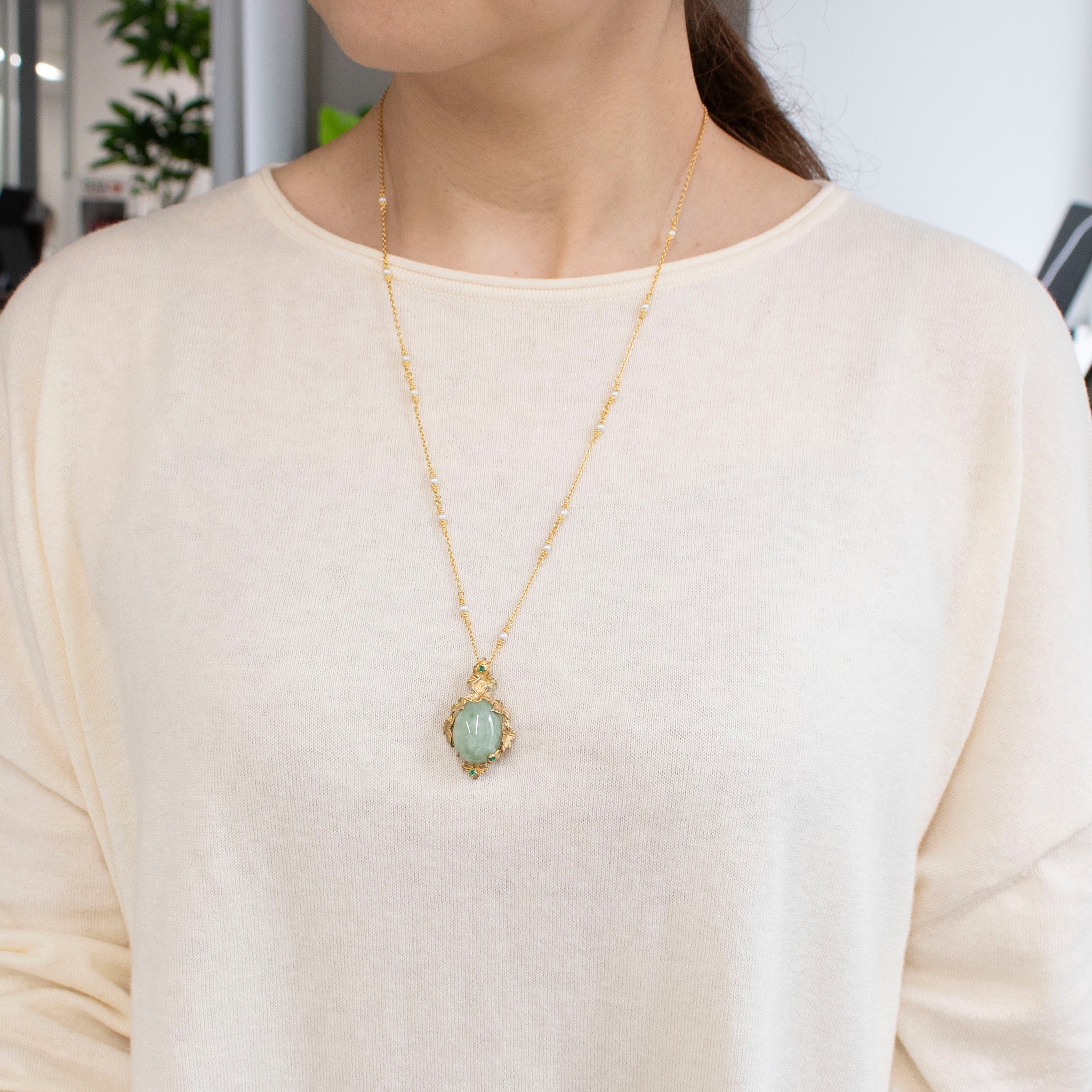 ヒスイ/グリーンカルセドニー シルバーブローチ兼ペンダントトップ《25V03809》