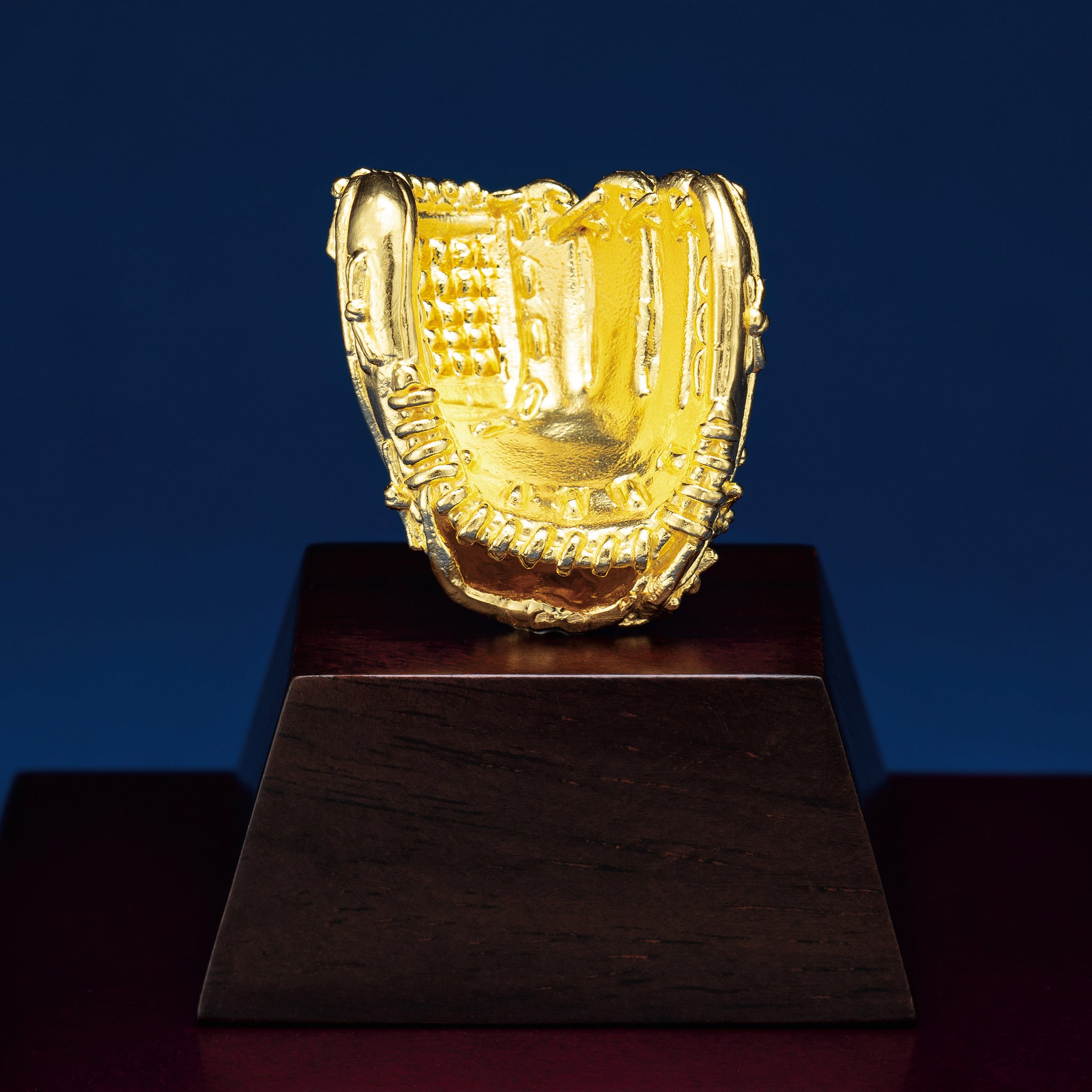 K24金製品(純金/野球グローブ/7g)《25V04101》