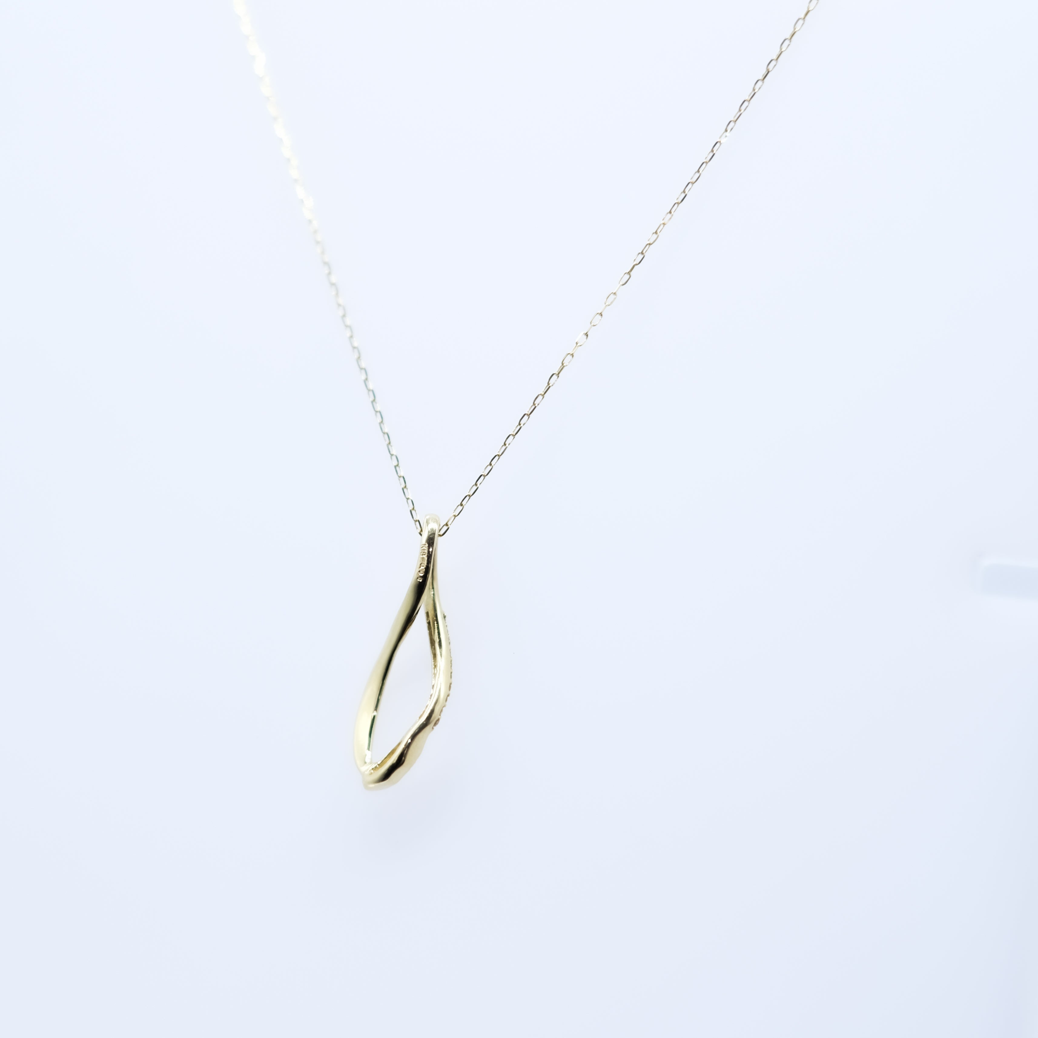 ダイヤモンド K18ネックレス(ヘビモチーフ/4月誕生石)《25V04203》