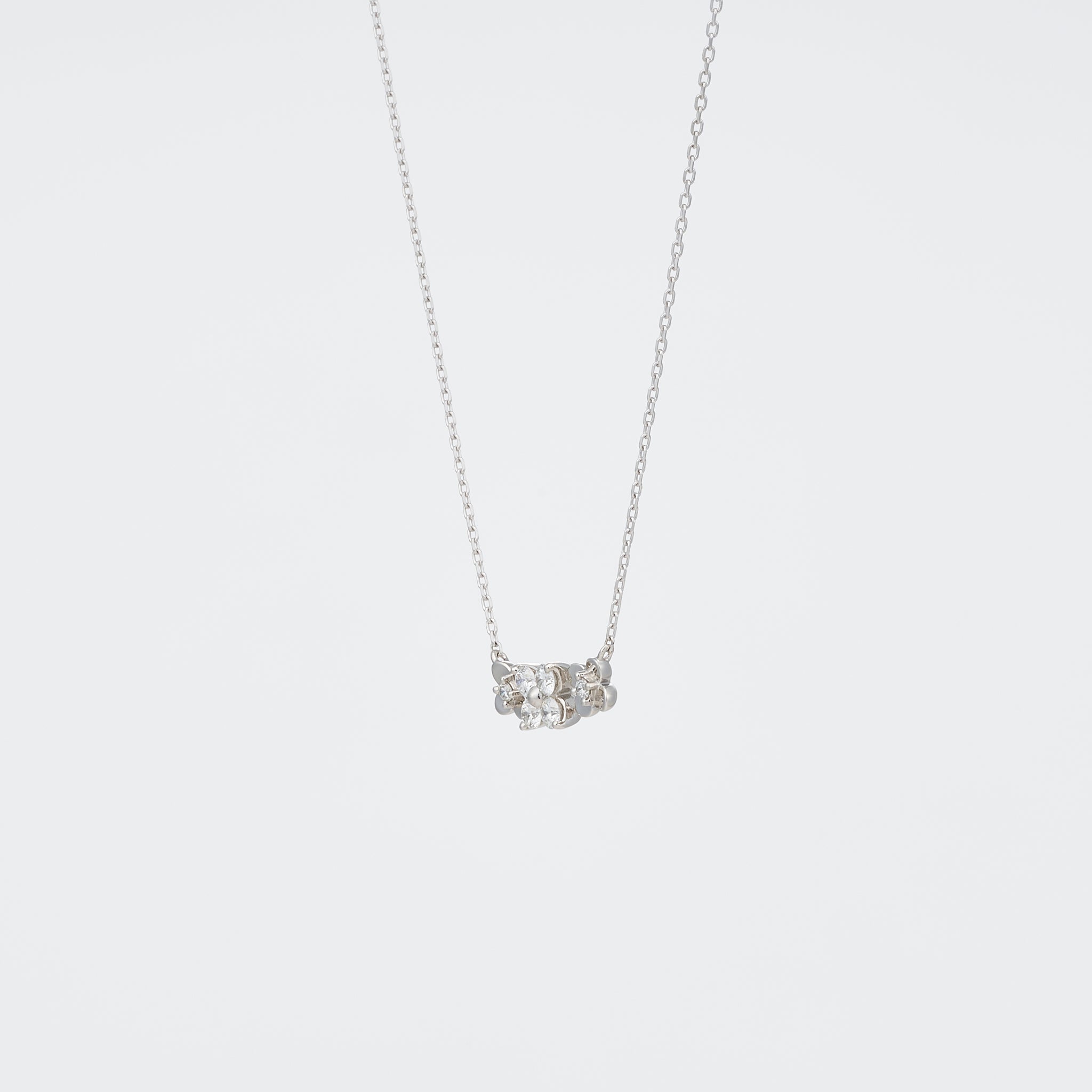 ダイヤモンド プラチナネックレス(クローバーモチーフ/4月誕生石)《26A00302》