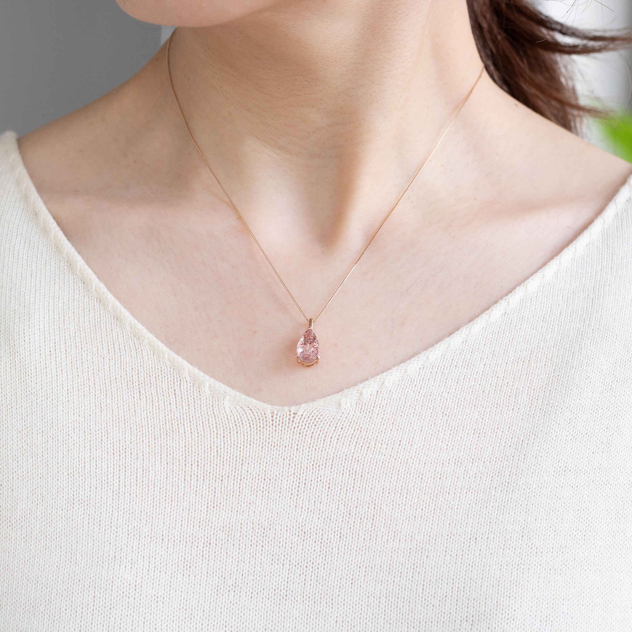 【限定1点】ストロベリークォーツ/ダイヤモンド K18ネックレス(2.30カラット/ペアシェイプ/鑑別書付)《26A00602》