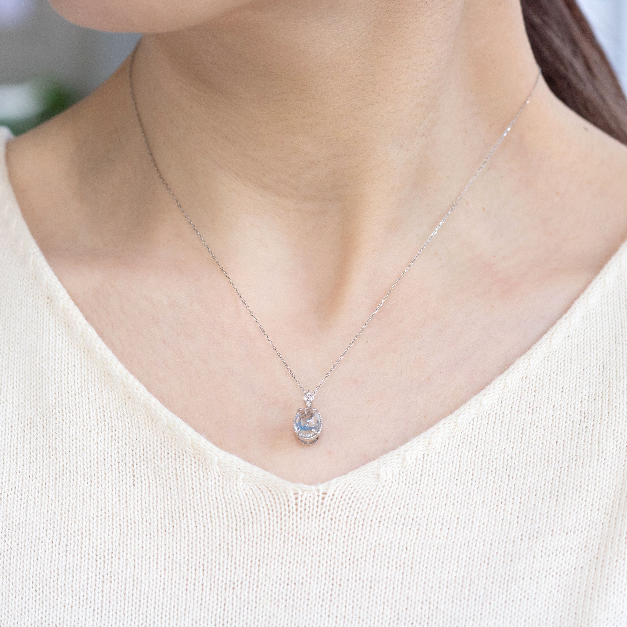 ロッククリスタル/ブルートパーズ プラチナネックレス(ダンシングストーン)《26A01006》