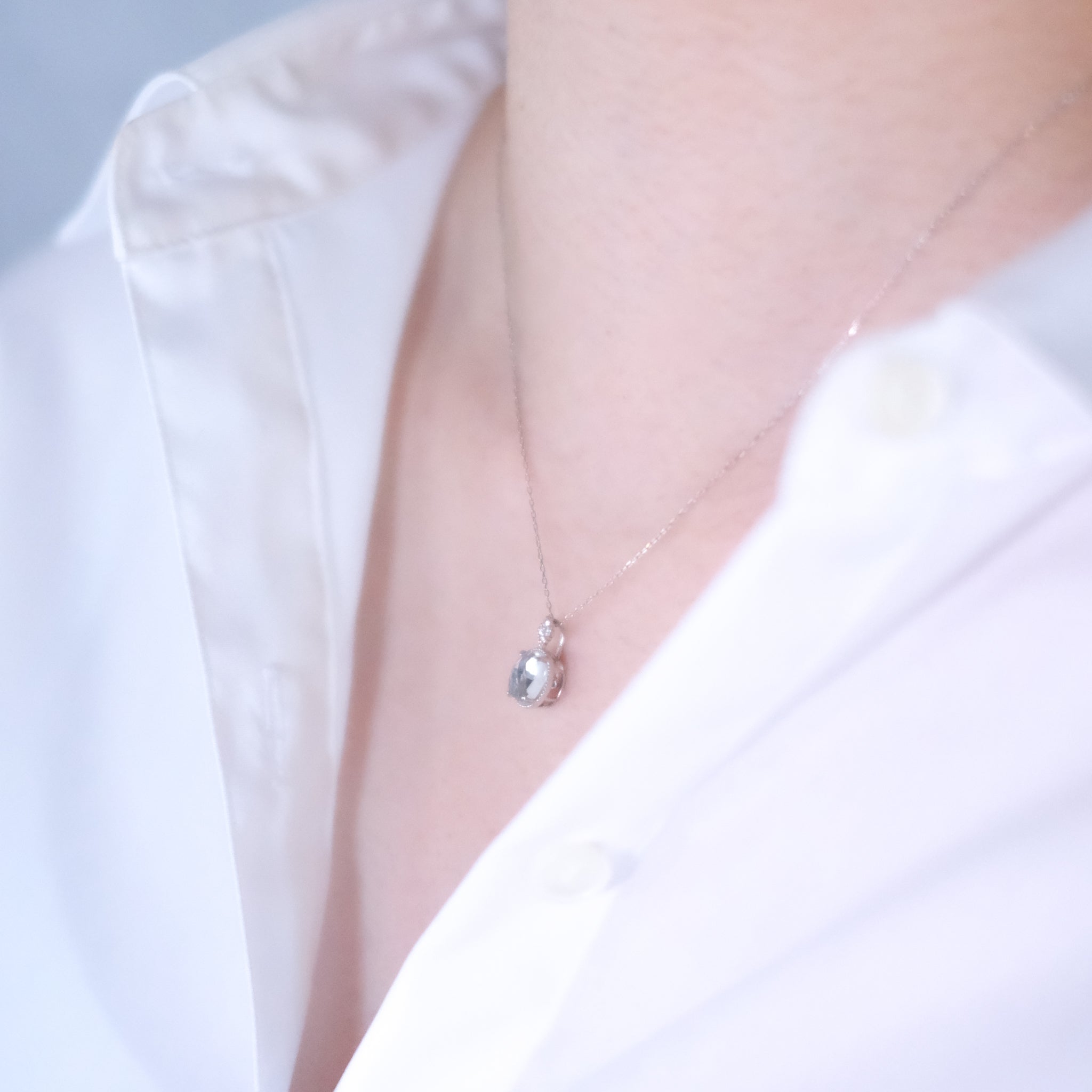 ロッククリスタル/ブルートパーズ プラチナネックレス(ダンシングストーン)《26A01006》