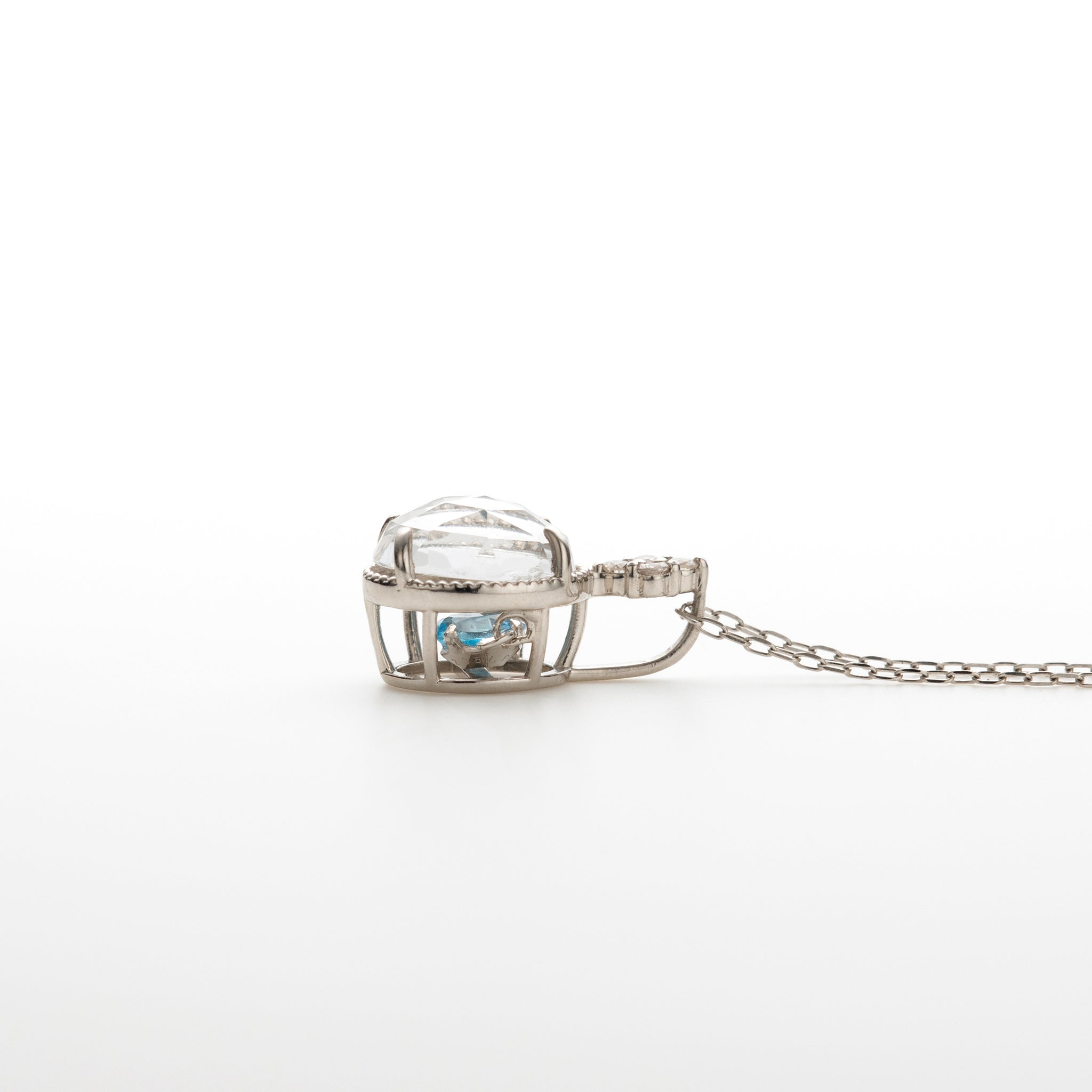 ロッククリスタル/ブルートパーズ プラチナネックレス(ダンシングストーン)《26A01006》