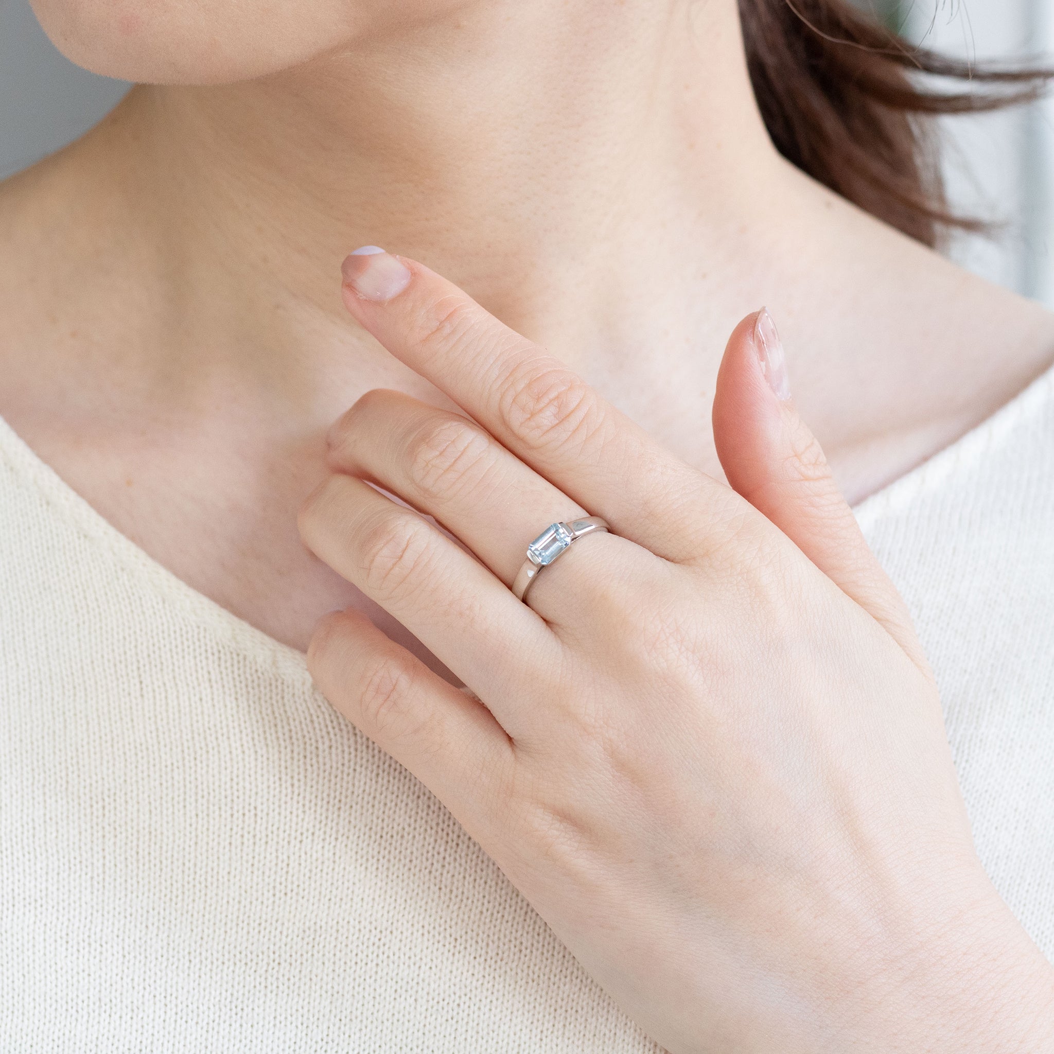 アクアマリン プラチナリング(エメラルドカット/3月誕生石)《26A01105》