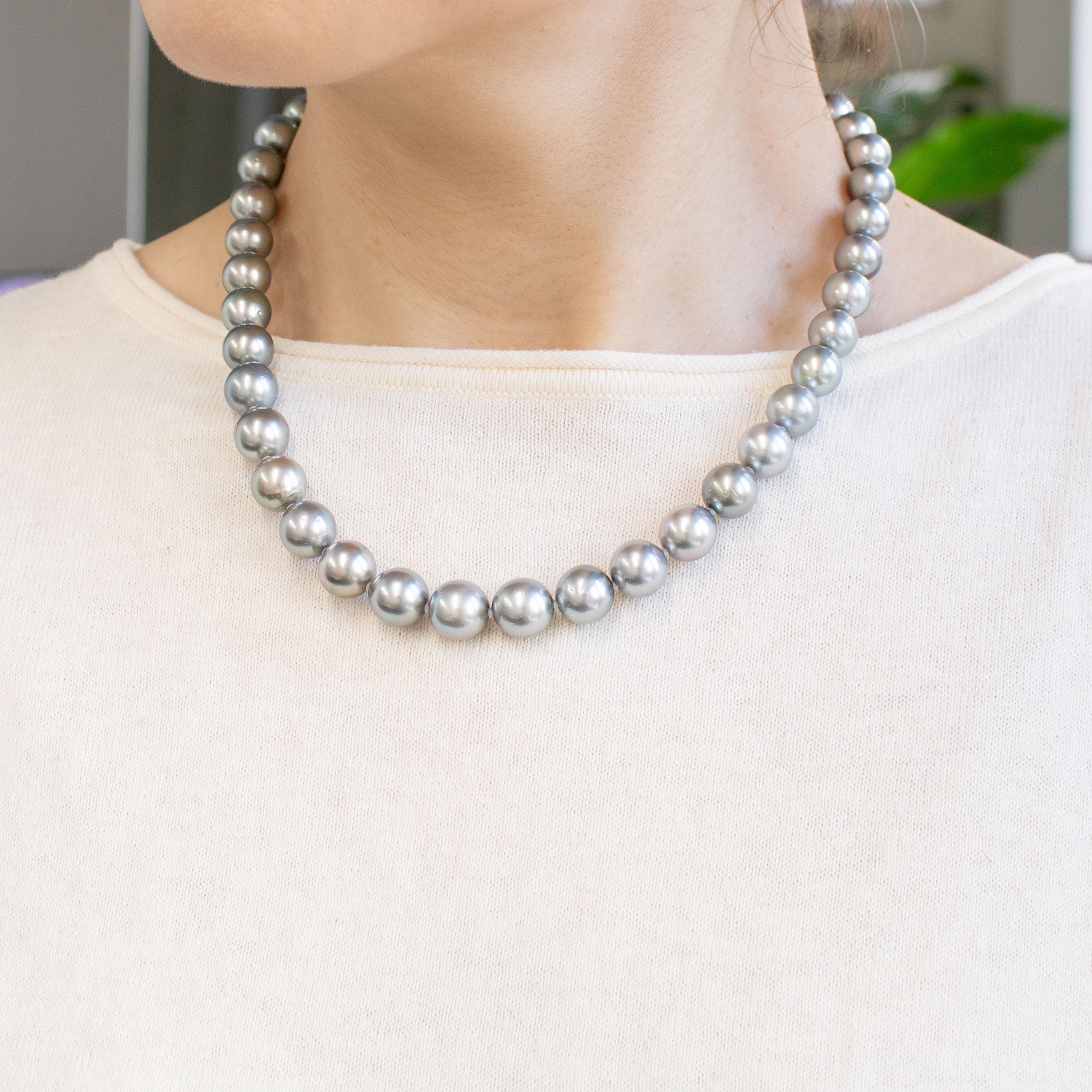 【限定5点】パール ネックレス(黒蝶真珠/8~10mm/グレー系/6月誕生石/真珠鑑別鑑定書付)《26A01106》
