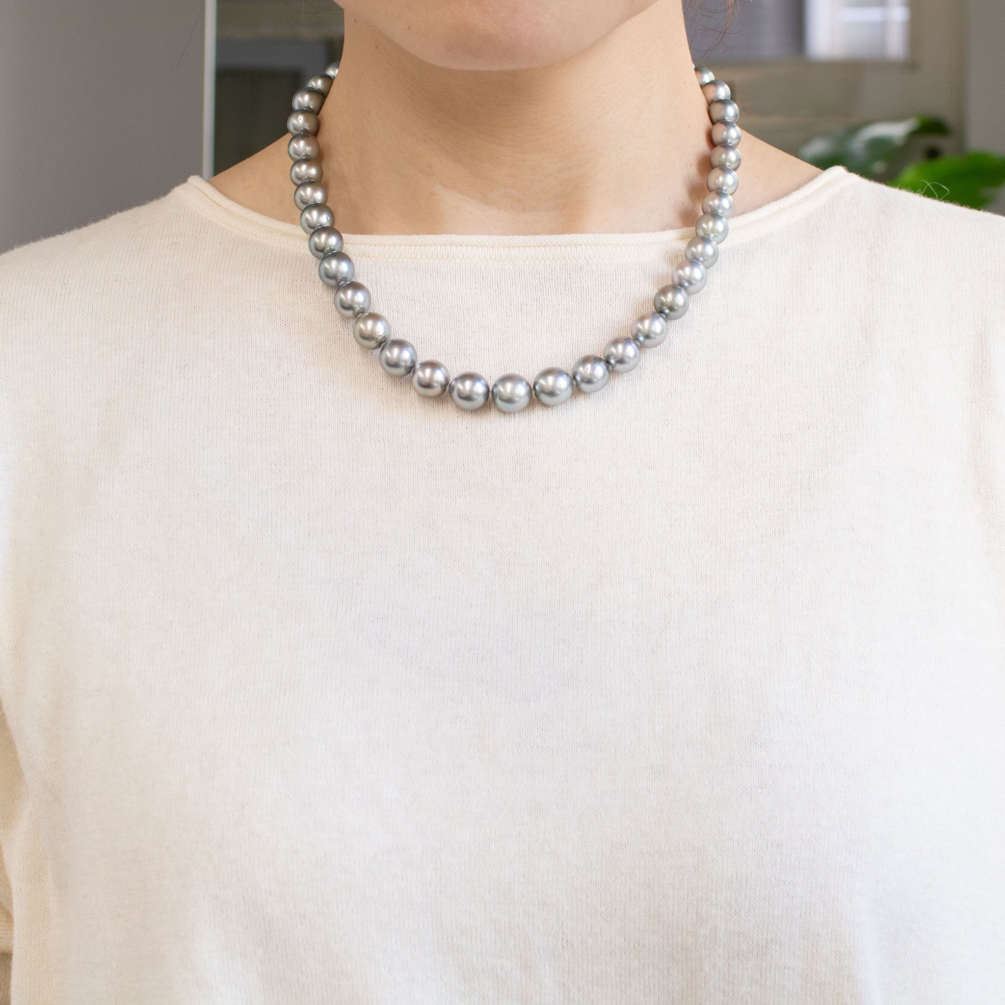 【限定5点】パール ネックレス(黒蝶真珠/8~10mm/グレー系/6月誕生石/真珠鑑別鑑定書付)《26A01106》