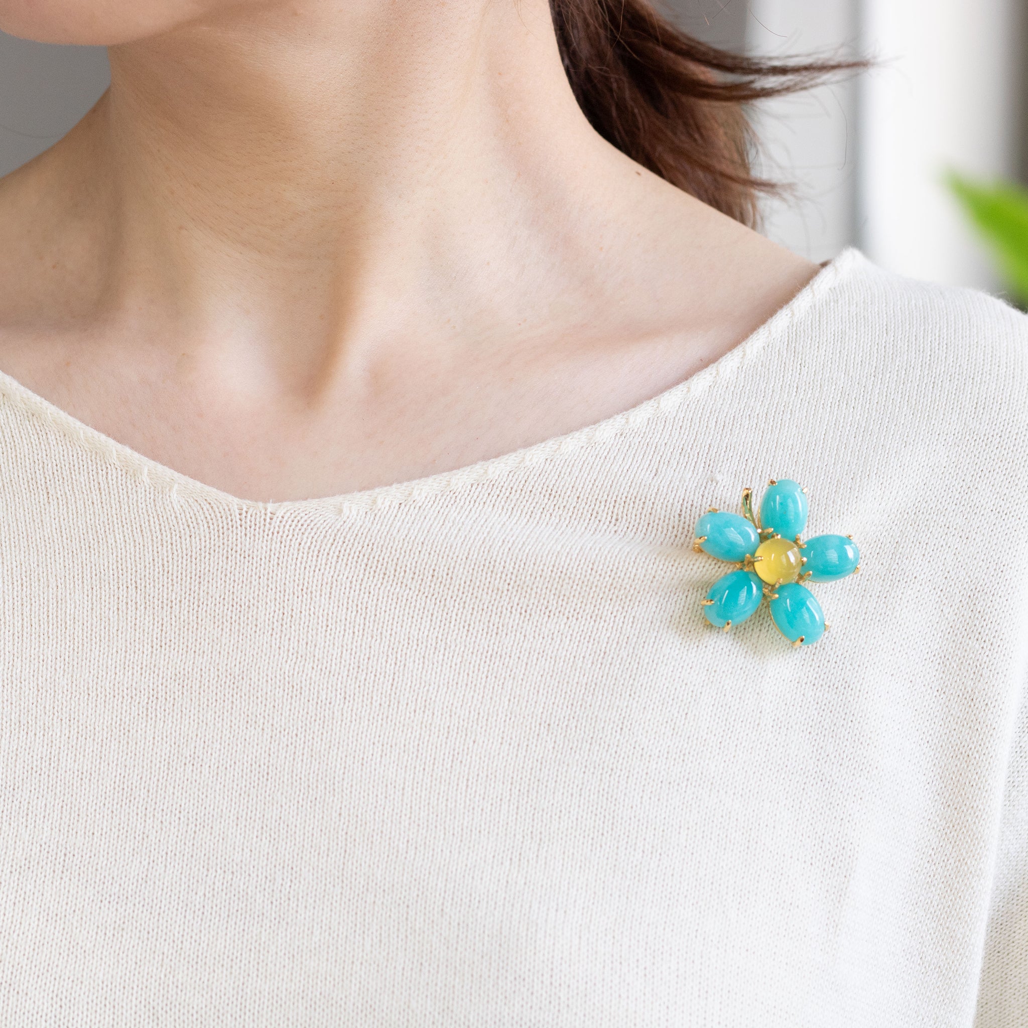 アマゾナイト/イエローカルセドニー シルバーブローチ兼ペンダントトップ(フラワーモチーフ)《26A01412》