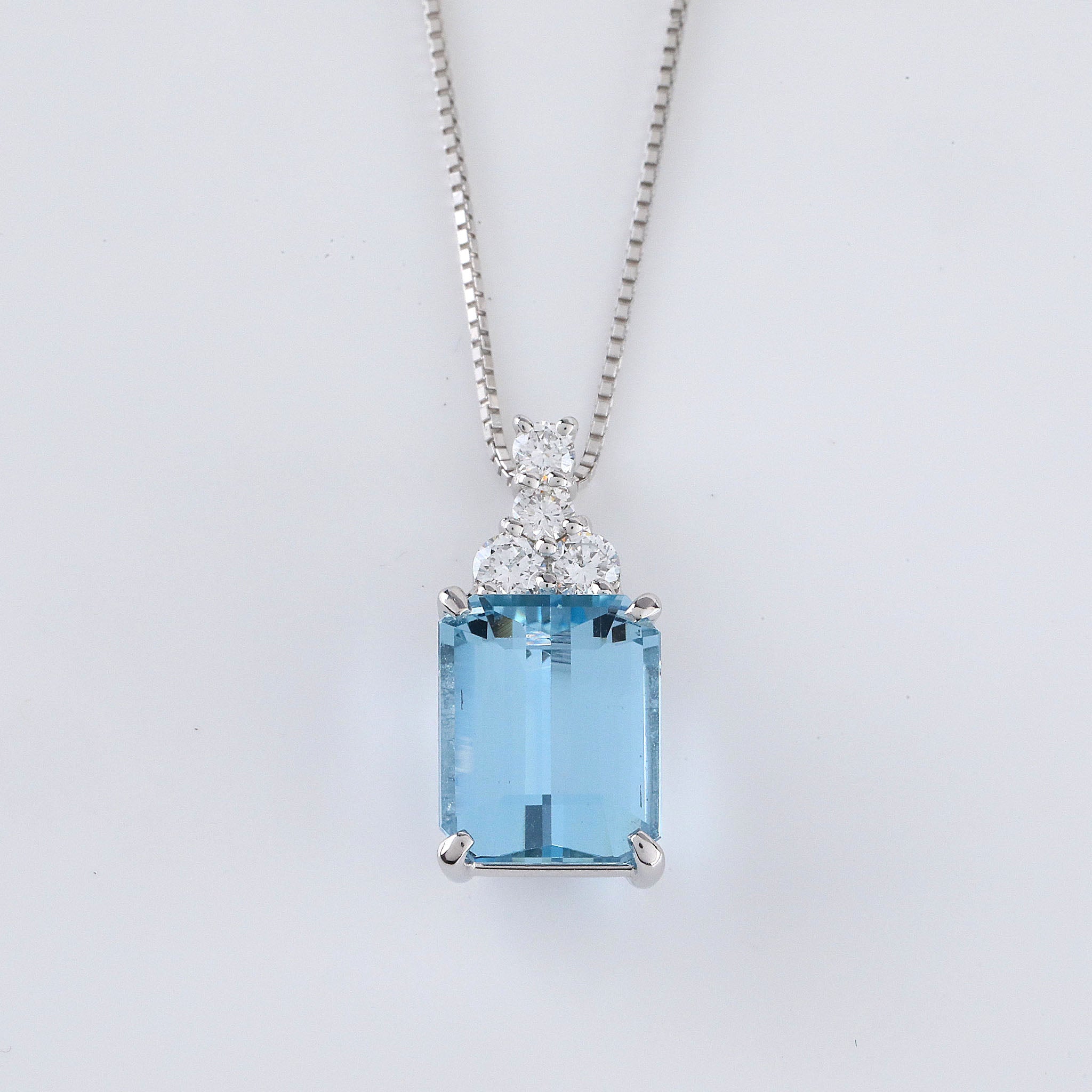 【限定1点】アクアマリン/ダイヤモンド プラチナネックレス(2.89カラット/ステップカット/3月誕生石)《26A01601》