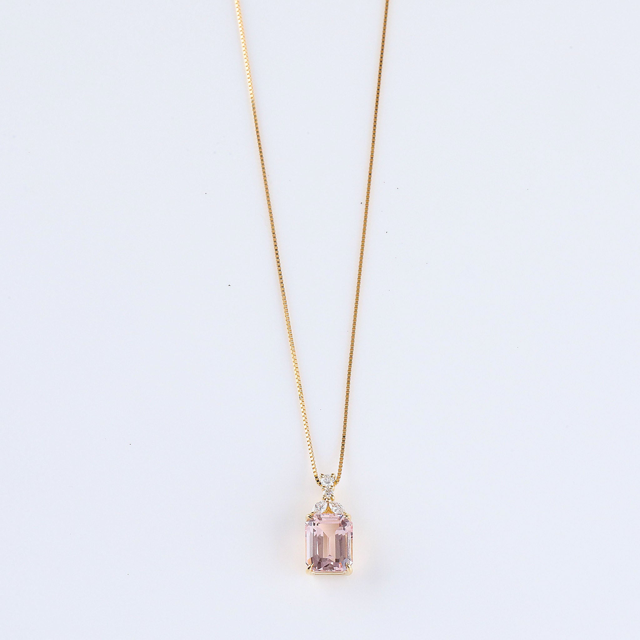 【限定1点】モルガナイト/ダイヤモンド K18ネックレス(2.09カラット/エメラルドカット/4月誕生石)《26A01606》