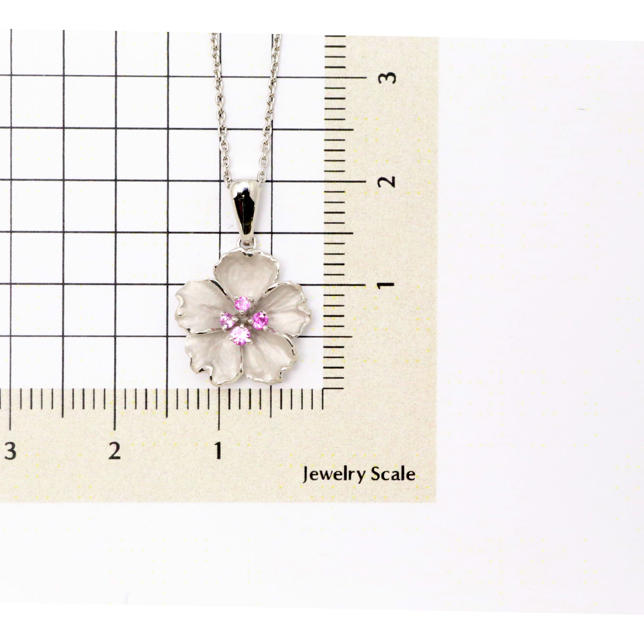 ピンクサファイア プラチナネックレス(桜モチーフ/9月誕生石)《26A01703》