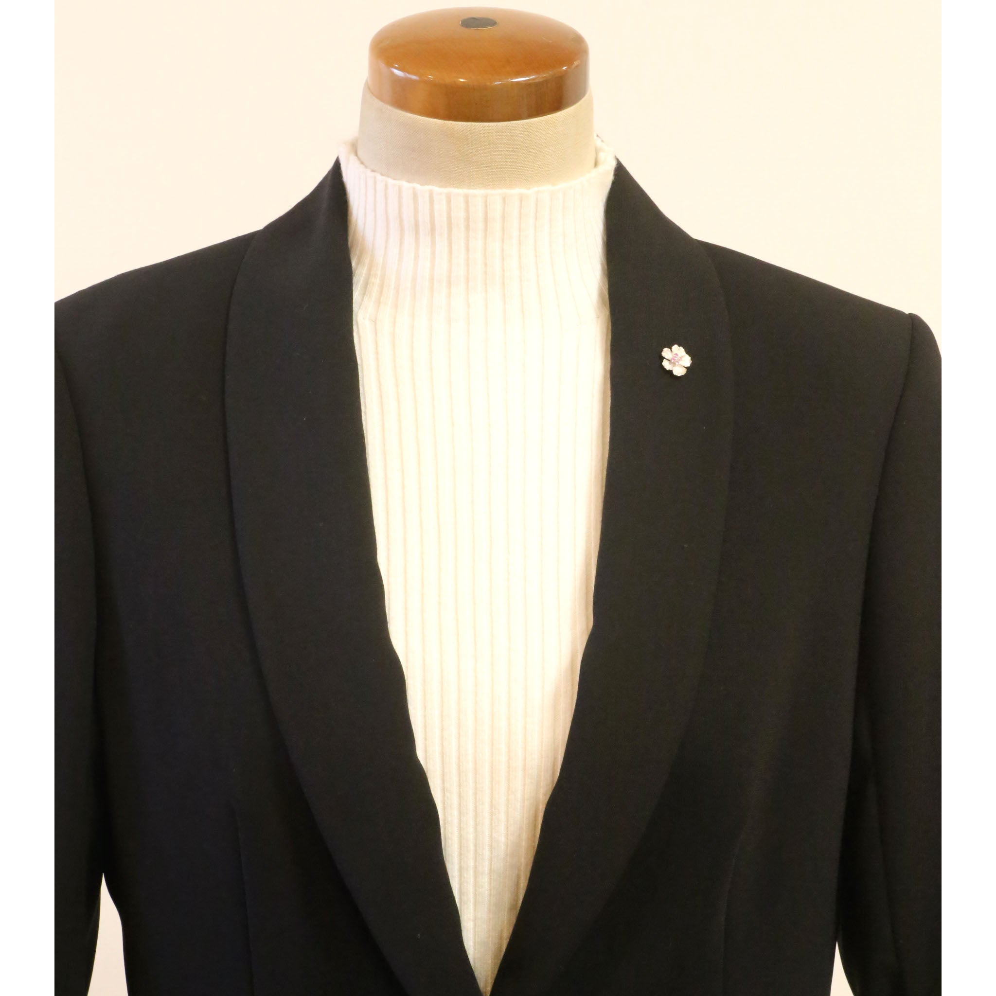 ピンクサファイア プラチナブローチ(桜モチーフ/9月誕生石)《26A01704》