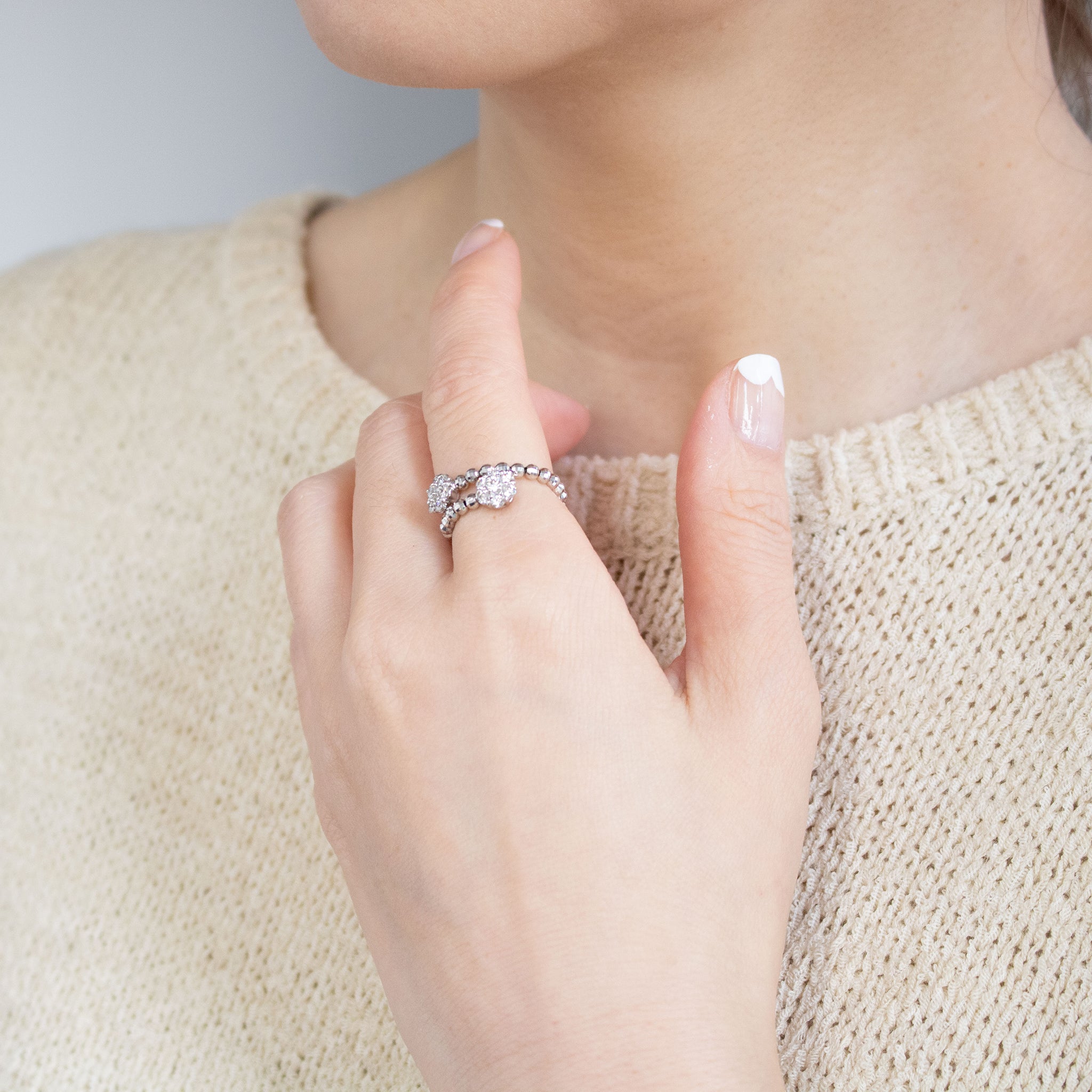 ダイヤモンド プラチナリング(フリーサイズ/フラワーモチーフ/4月誕生石)《26A01805》