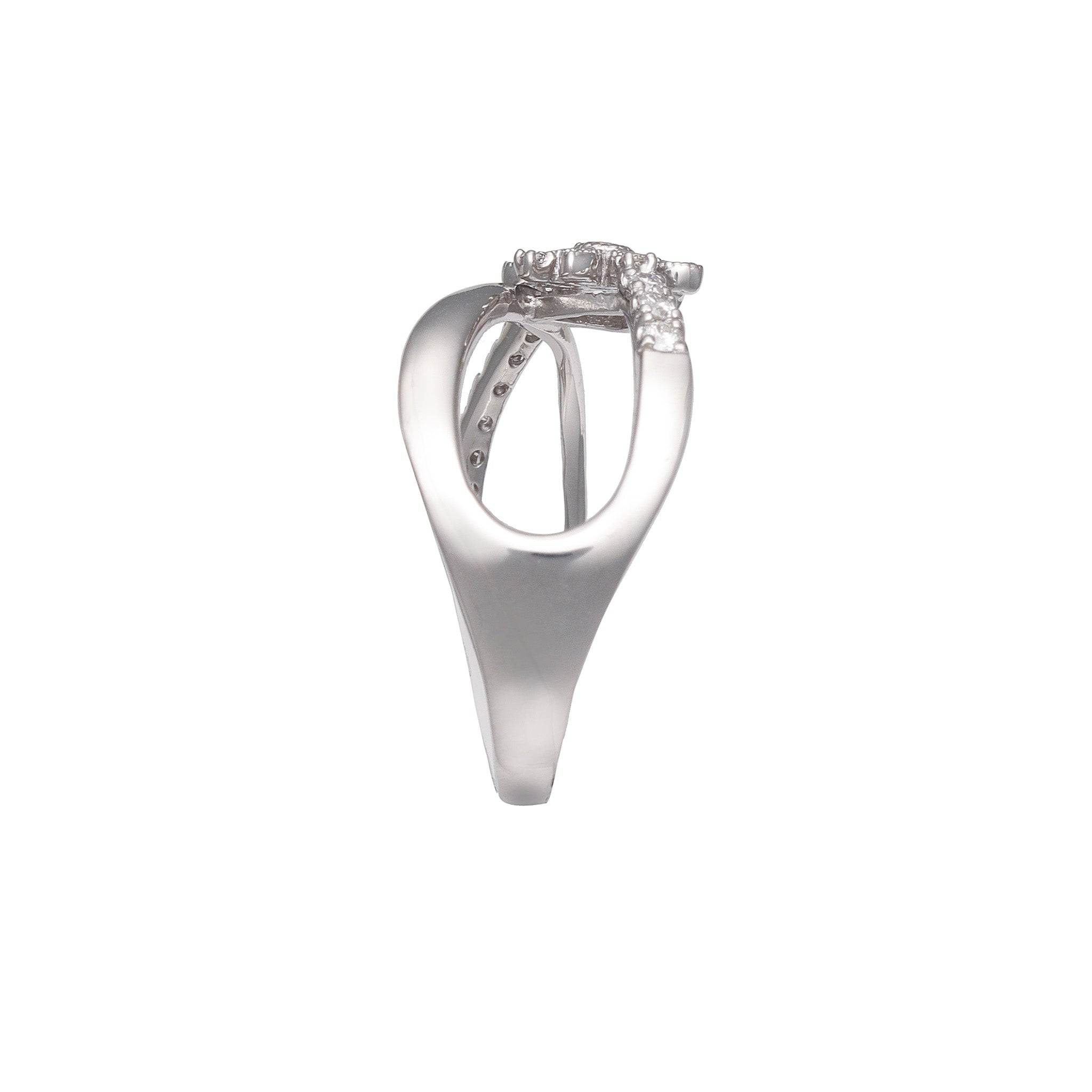 ダイヤモンド プラチナリング(フラワーモチーフ/4月誕生石)《26A01806》