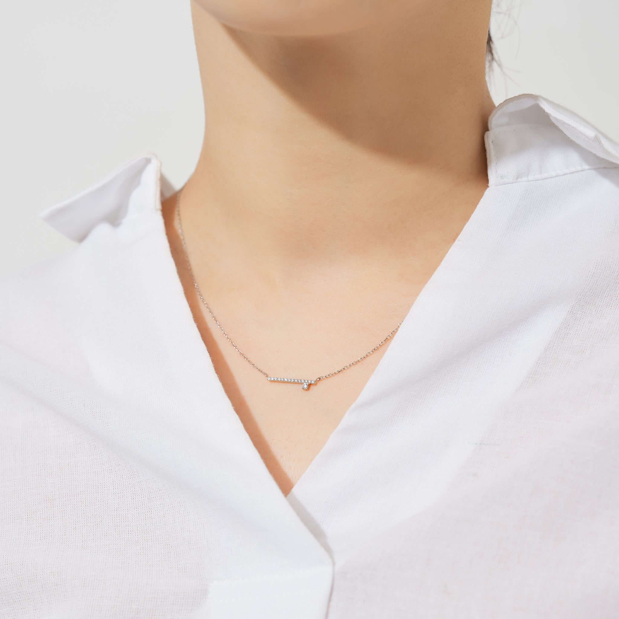 ダイヤモンド プラチナネックレス(4月誕生石)《26A01807》