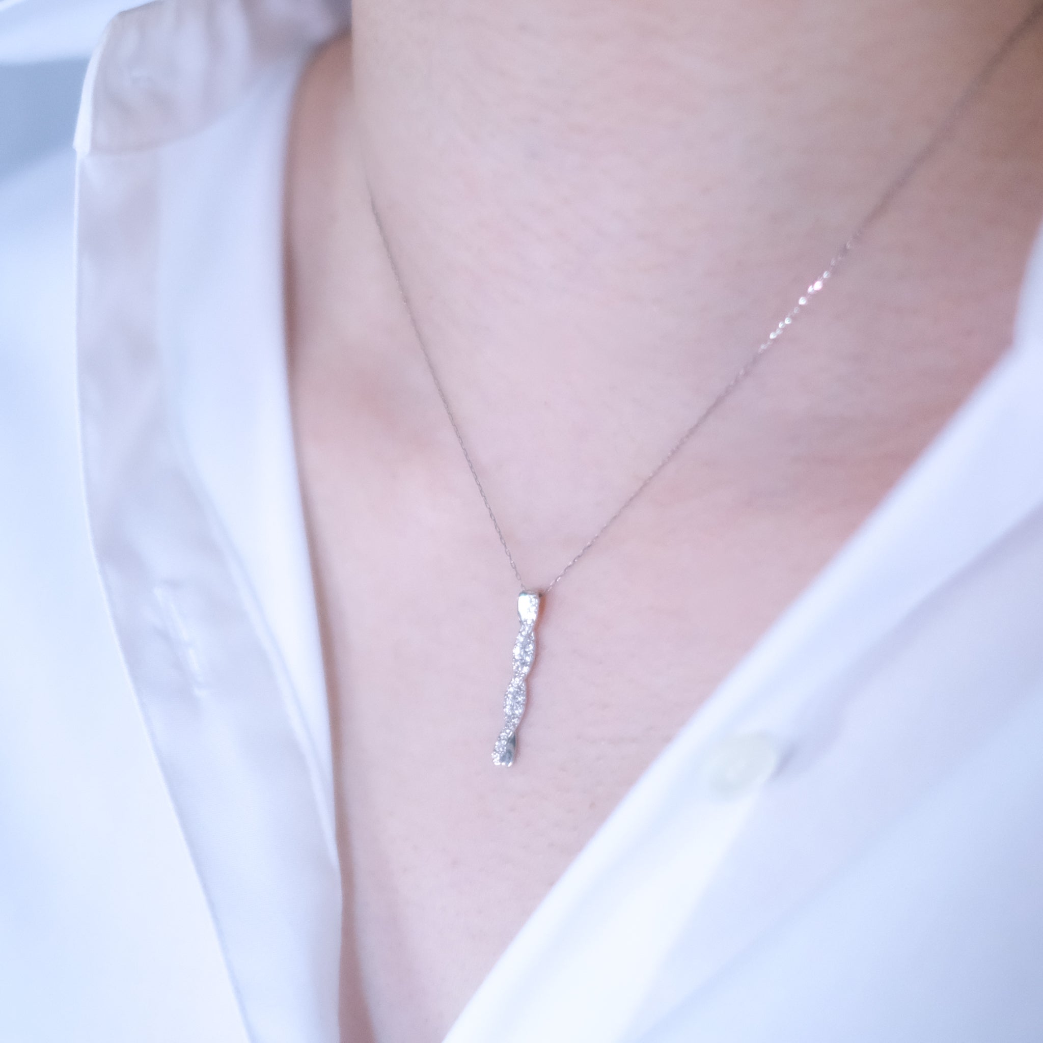 ダイヤモンド プラチナネックレス(4月誕生石)《26A01808》