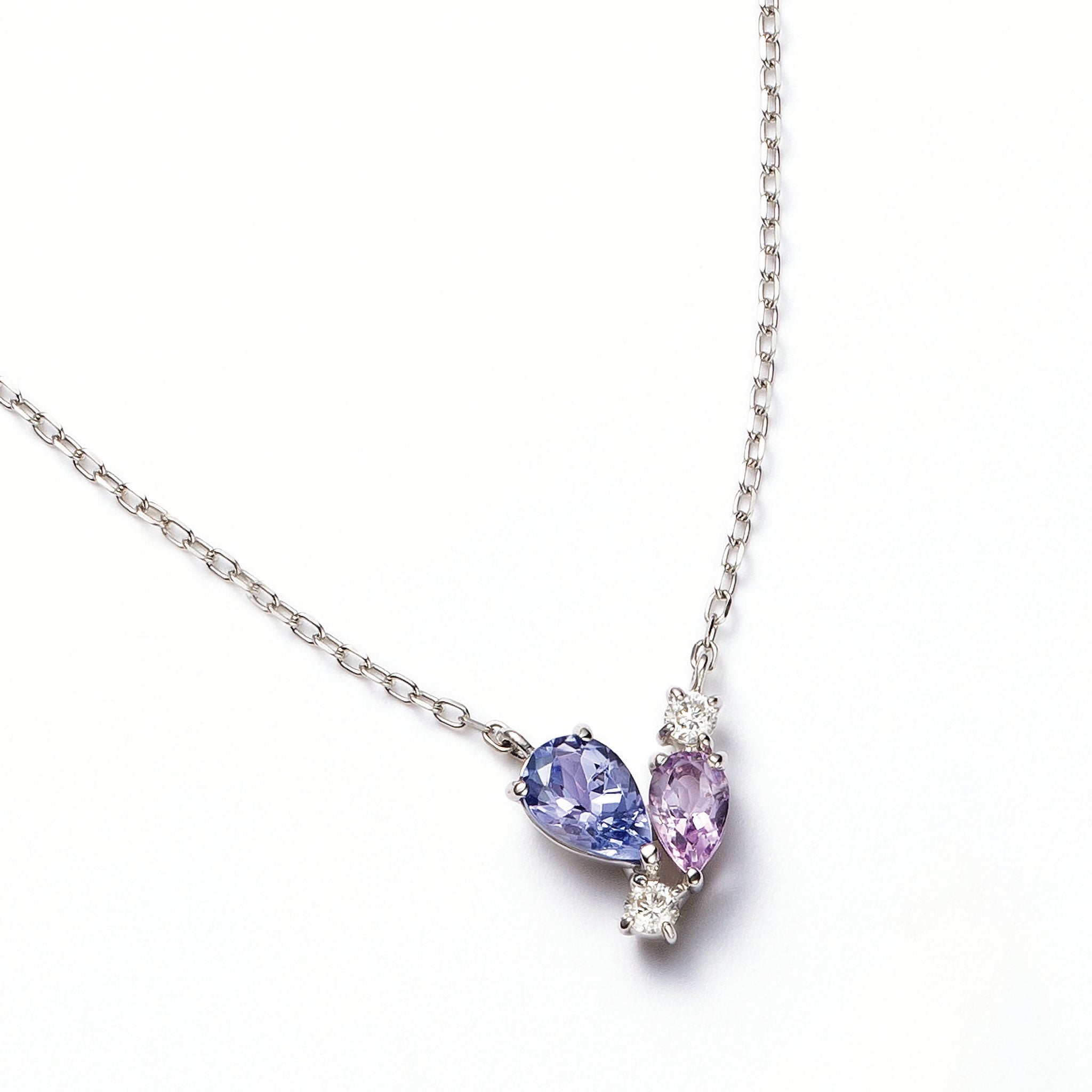 タンザナイト/アメシスト プラチナネックレス(ペアシェイプ)《26A02202》