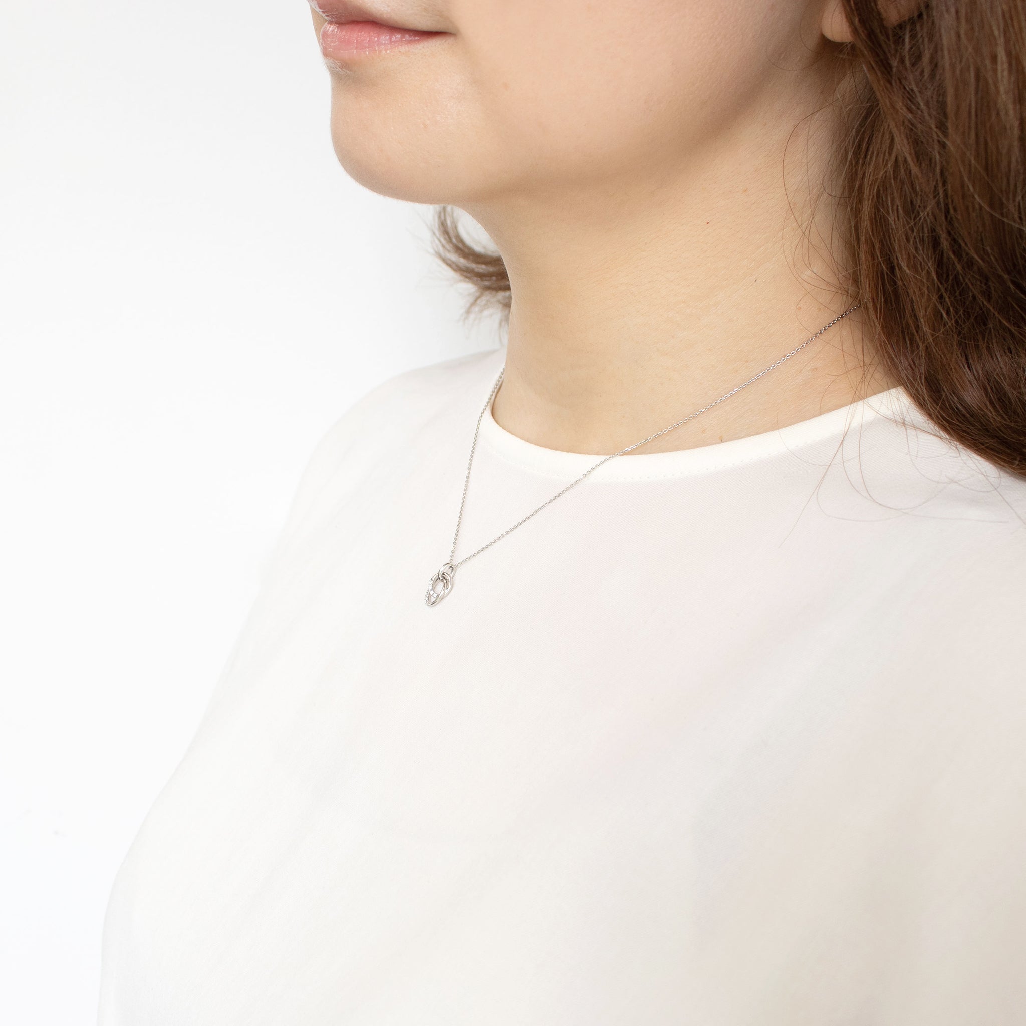 ダイヤモンド プラチナネックレス(4月誕生石)《26A02408》