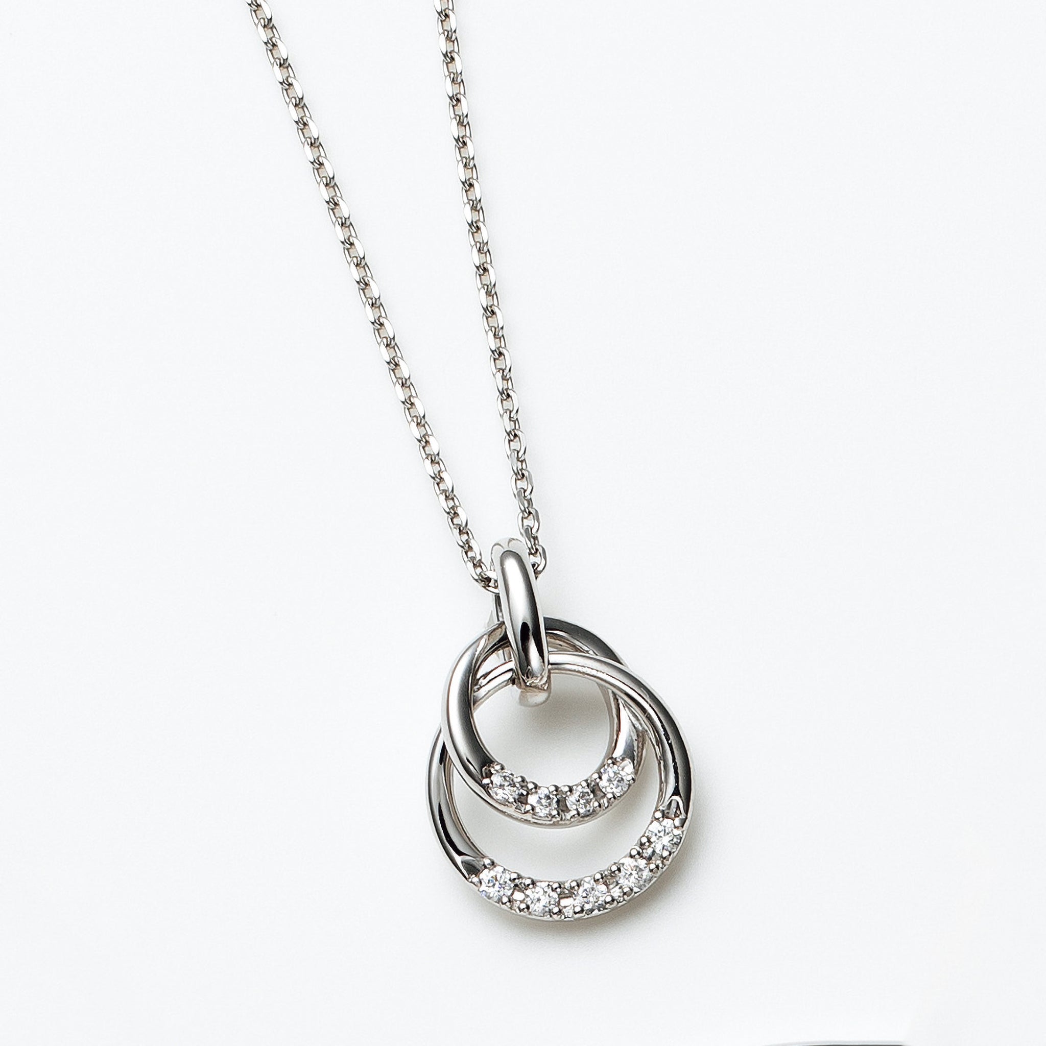 ダイヤモンド プラチナネックレス(4月誕生石)《26A02408》