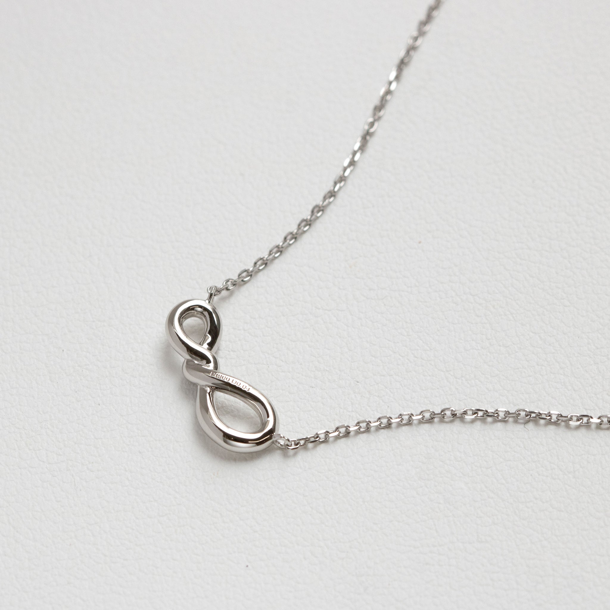 ダイヤモンド プラチナネックレス(4月誕生石)《26A02504》