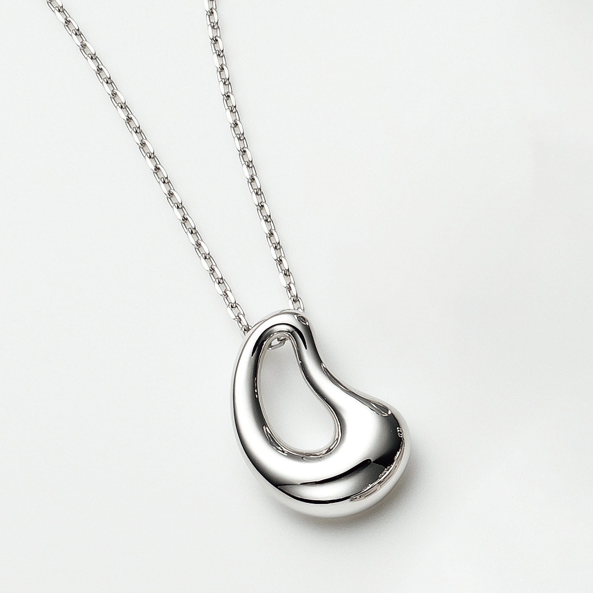 プラチナネックレス《26A02508》