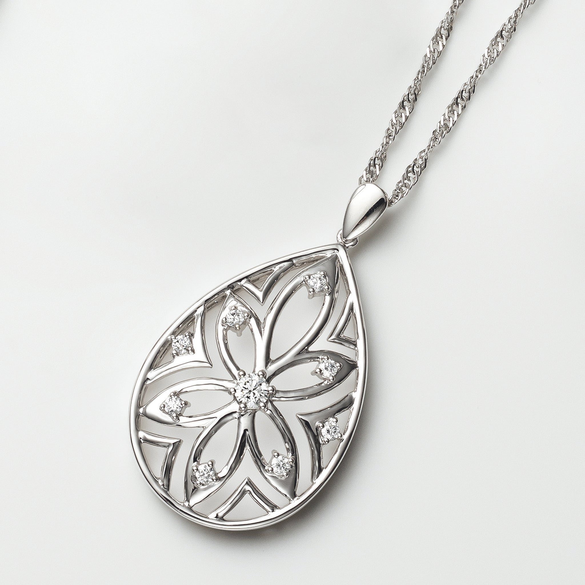 ダイヤモンド プラチナネックレス(ロング/60cm/4月誕生石)《26A02509