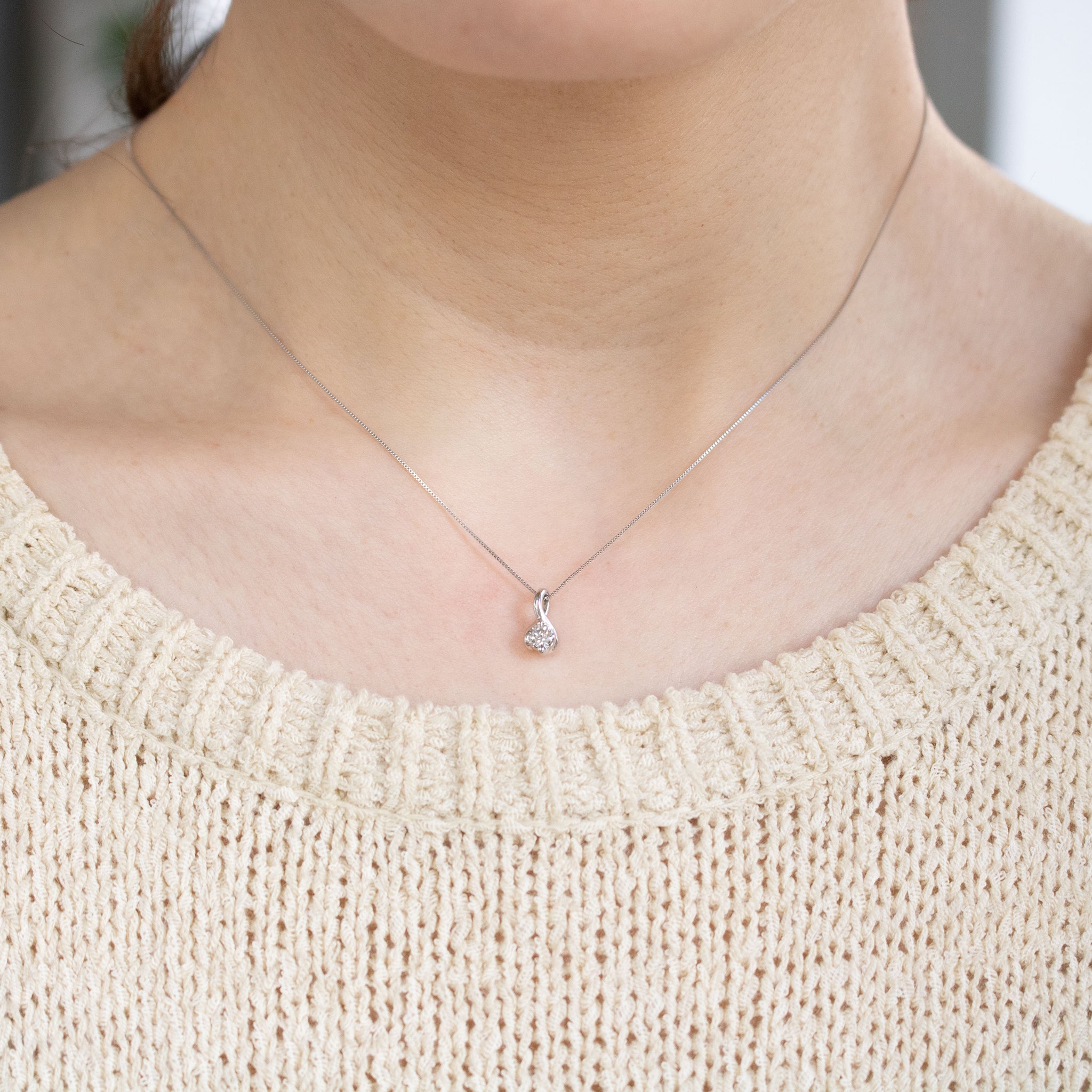 ダイヤモンド プラチナネックレス(4月誕生石)《26A03005》