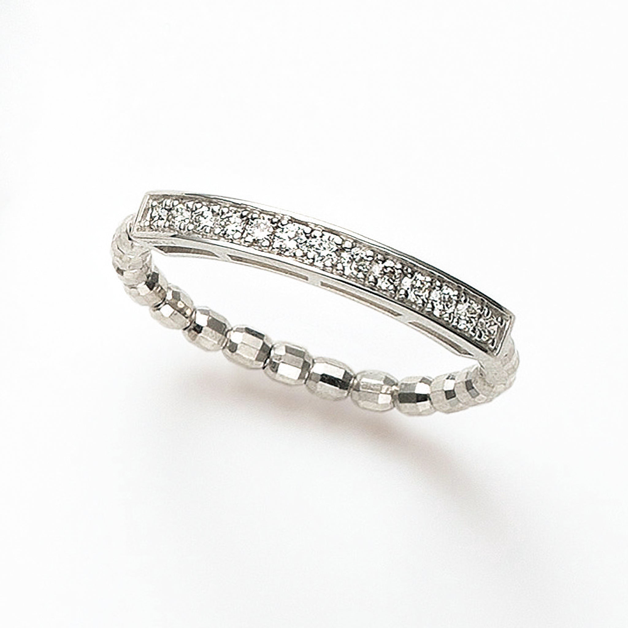 ダイヤモンド プラチナリング(フリーサイズ/4月誕生石)《26A03008》