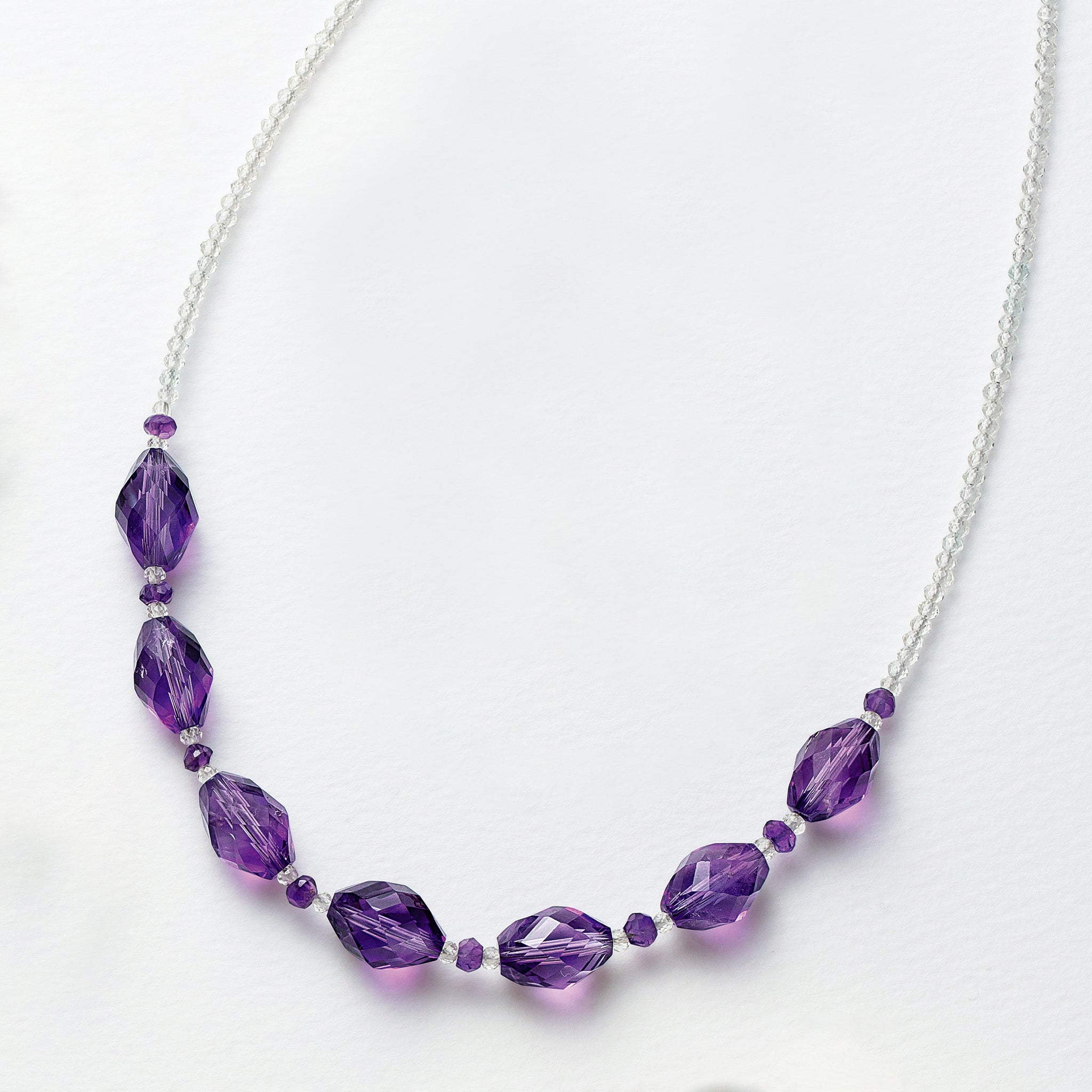 アメシスト/ホワイトトパーズ ネックレス(2月誕生石)《26A03309》