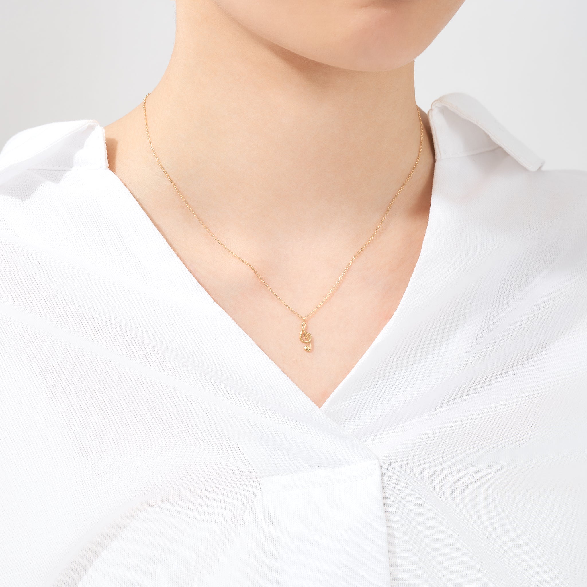 K18ネックレス(ト音記号モチーフ)《26A03403》